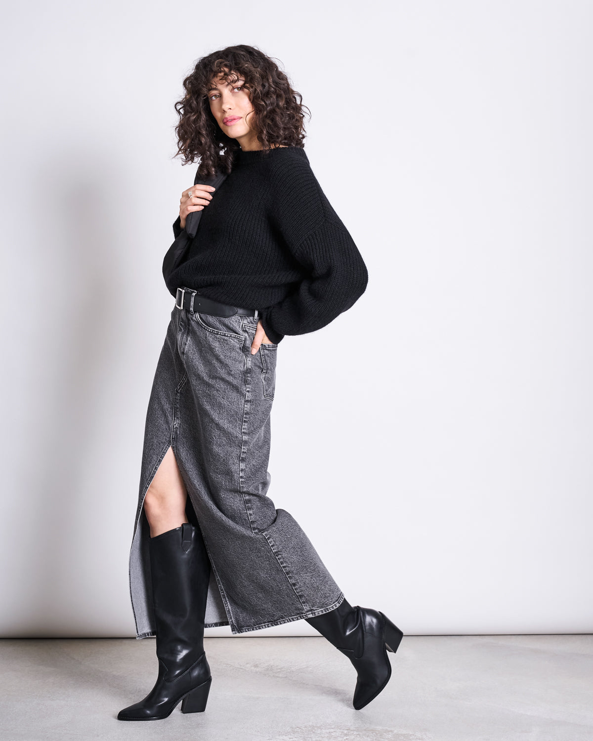 WOOLY JUMPER ANI BLACK T-shirt jan-n-june 3