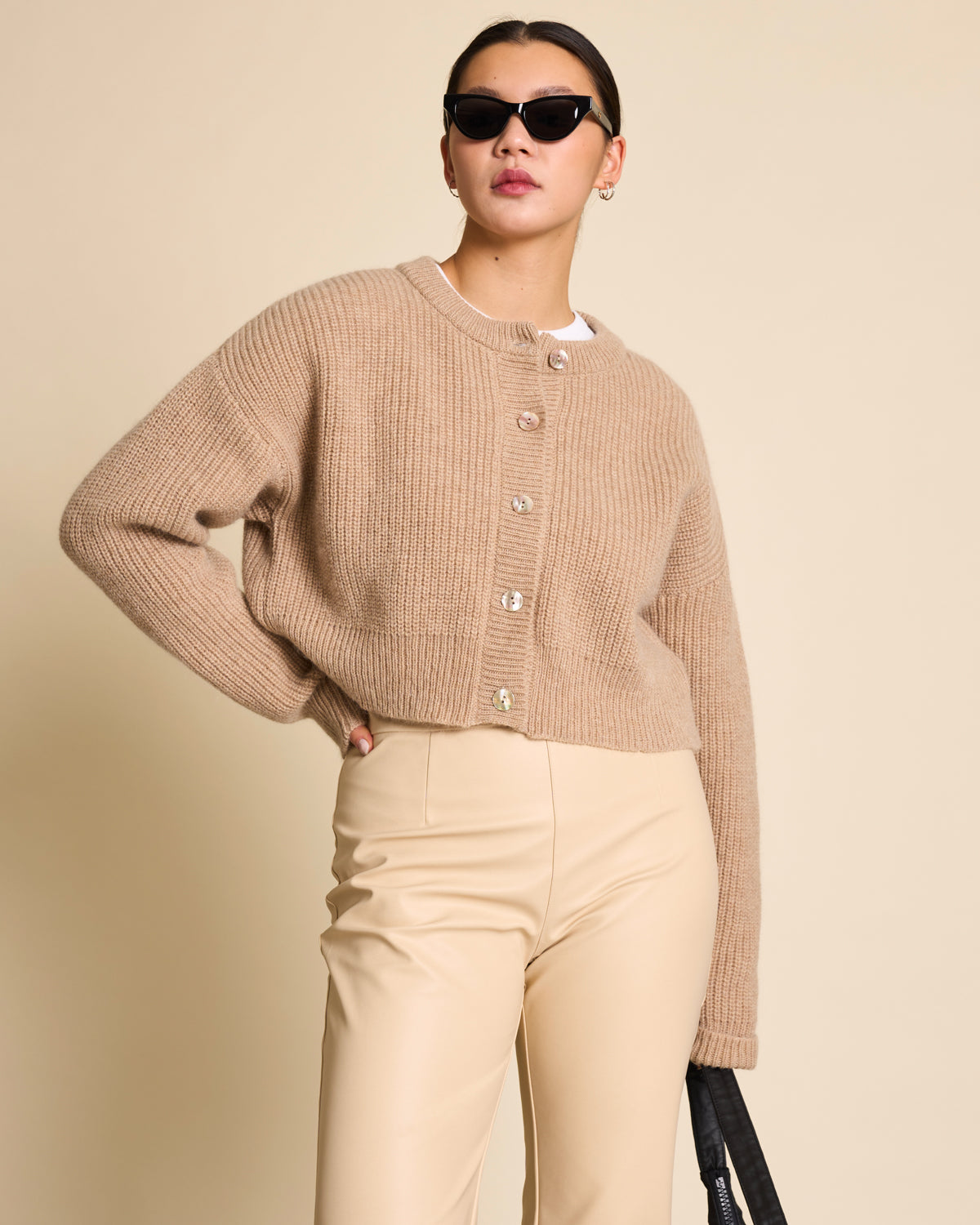 THE VEGAN COATED PANTS BUTTER pants jan-n-june 5