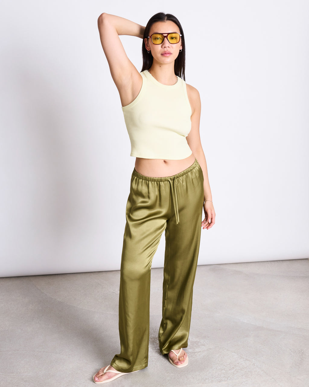 LOOSE SILKY PANTS FRIS WOODY OLIVE Pants jan-n-june 6