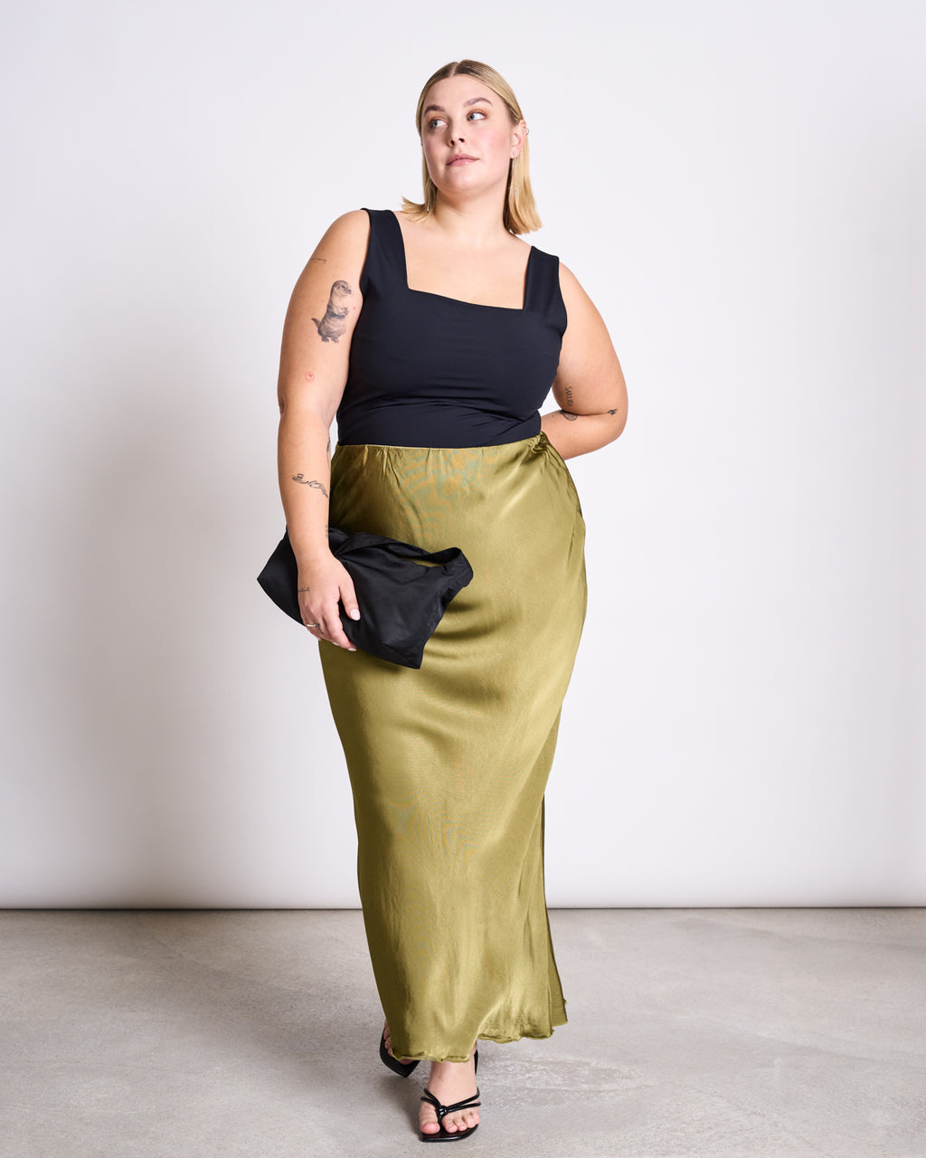 MAXI SATIN SKIRT SERIN WOODY OLIVE Skirts jan-n-june 9