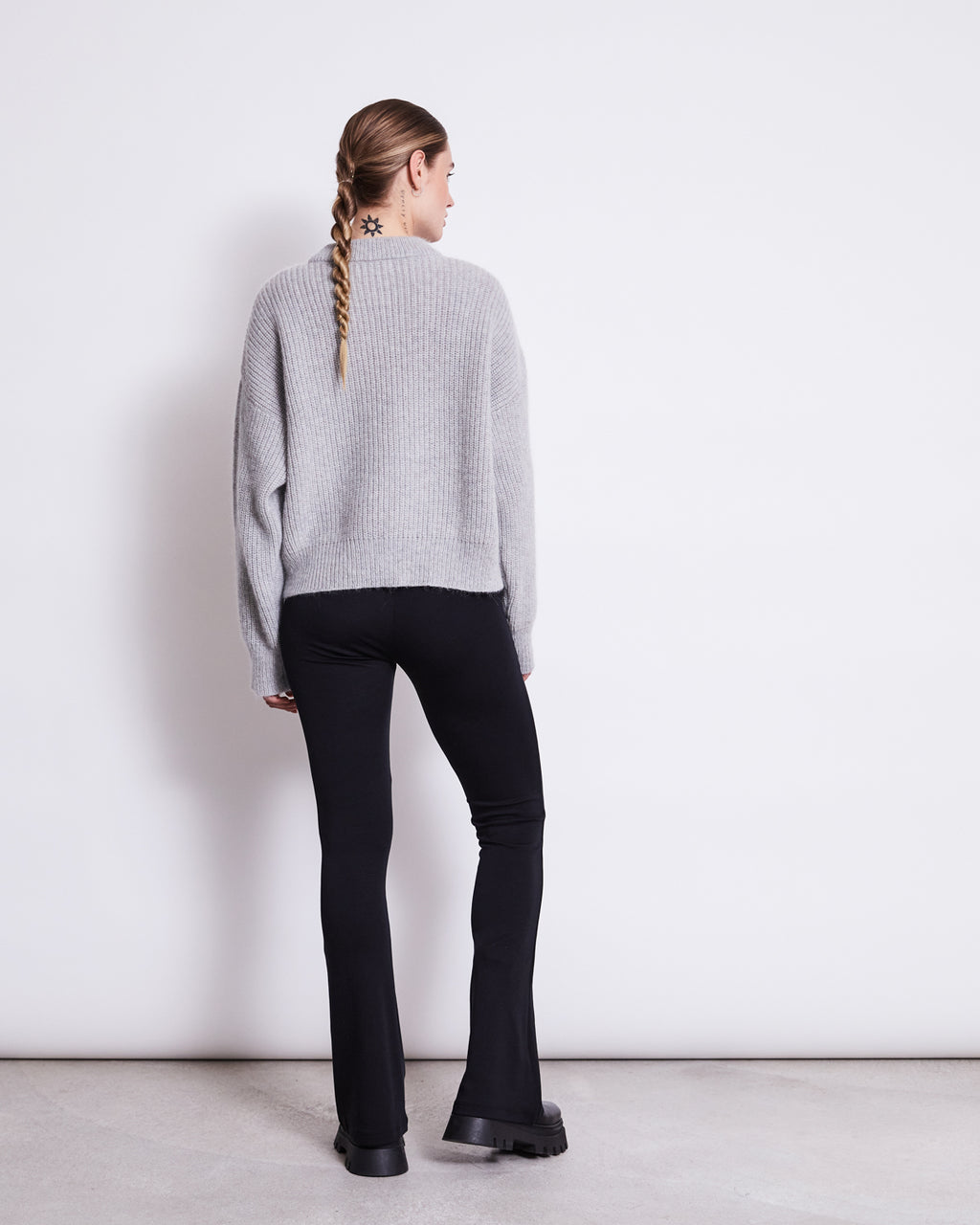 WOOLY JUMPER ANI LIGHT GREY jan-n-june 3