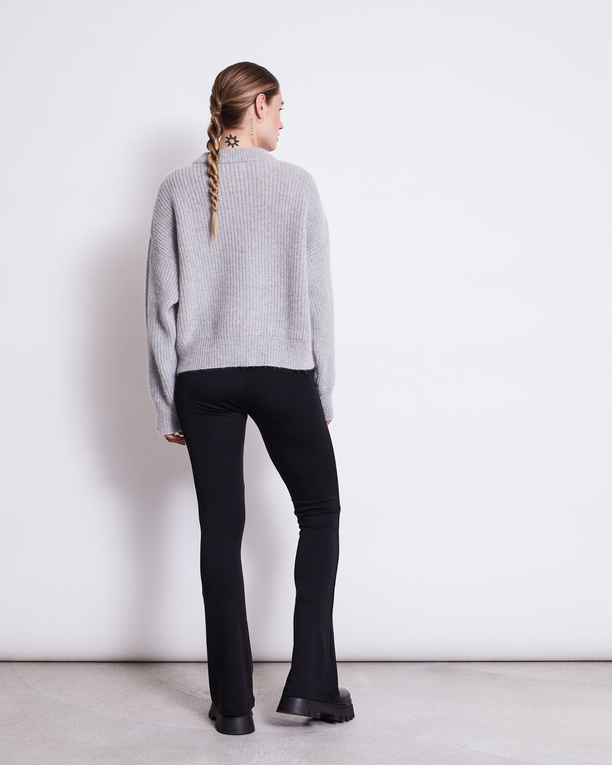 WOOLY JUMPER ANI LIGHT GREY jan-n-june 3