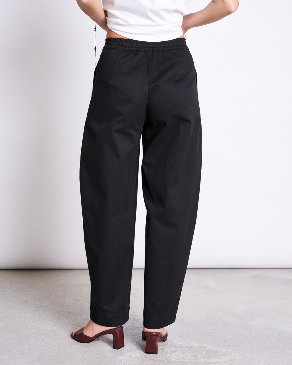 ORGANIC COTTON BARREL PANTS YAURI BLACK Pants jan-n-june 3