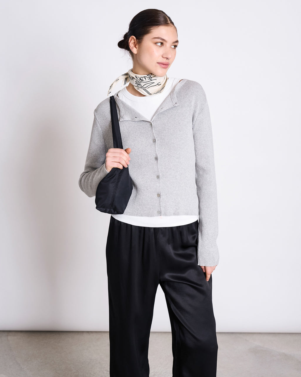 CREWNECK CARDIGAN GLIMT LIGHT GREY GOTS Cardigan jan-n-june 2