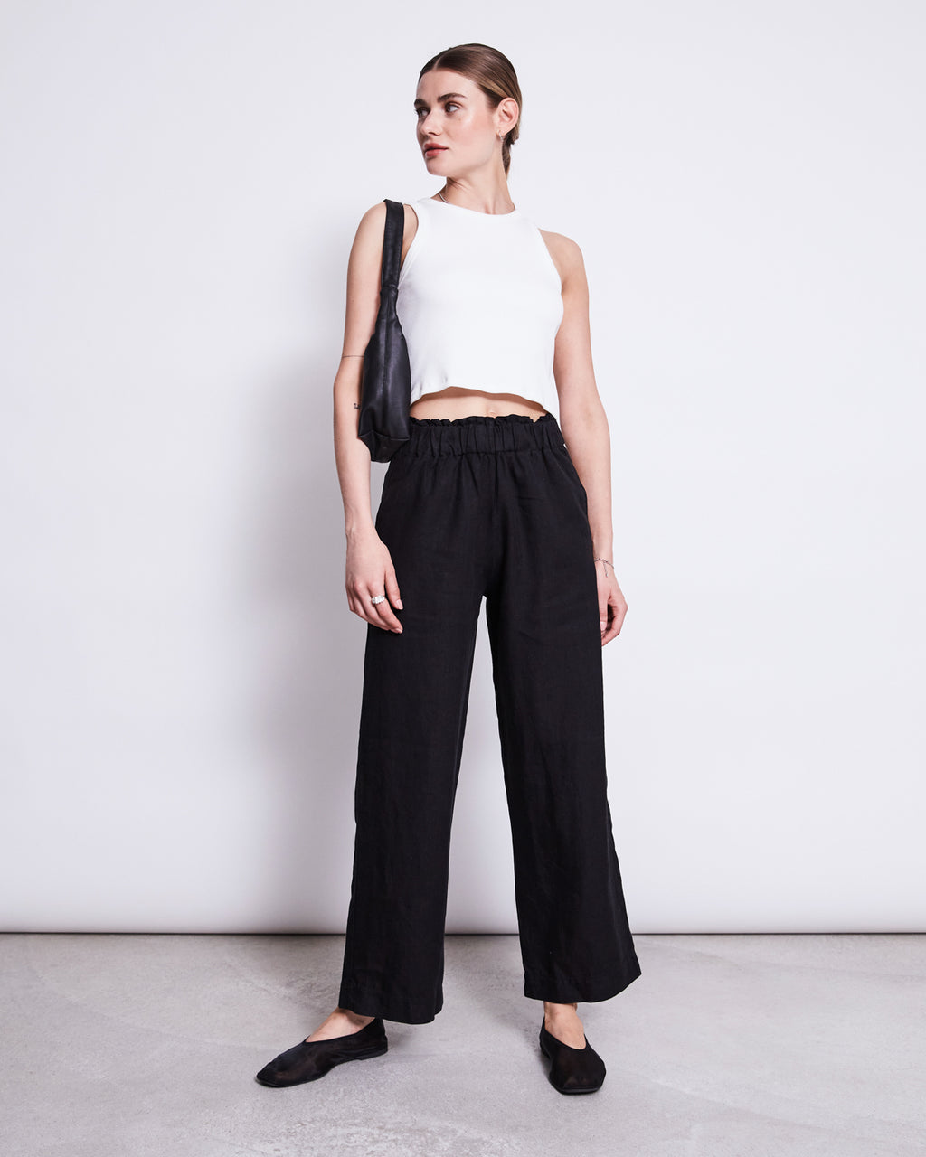 LINEN PANTS BEVEREN BLACK Ankle length Pants jan-n-june 2