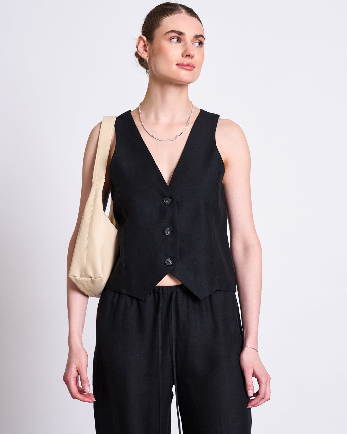 LINEN VEST HVIDE BLACK Tops jan-n-june 1