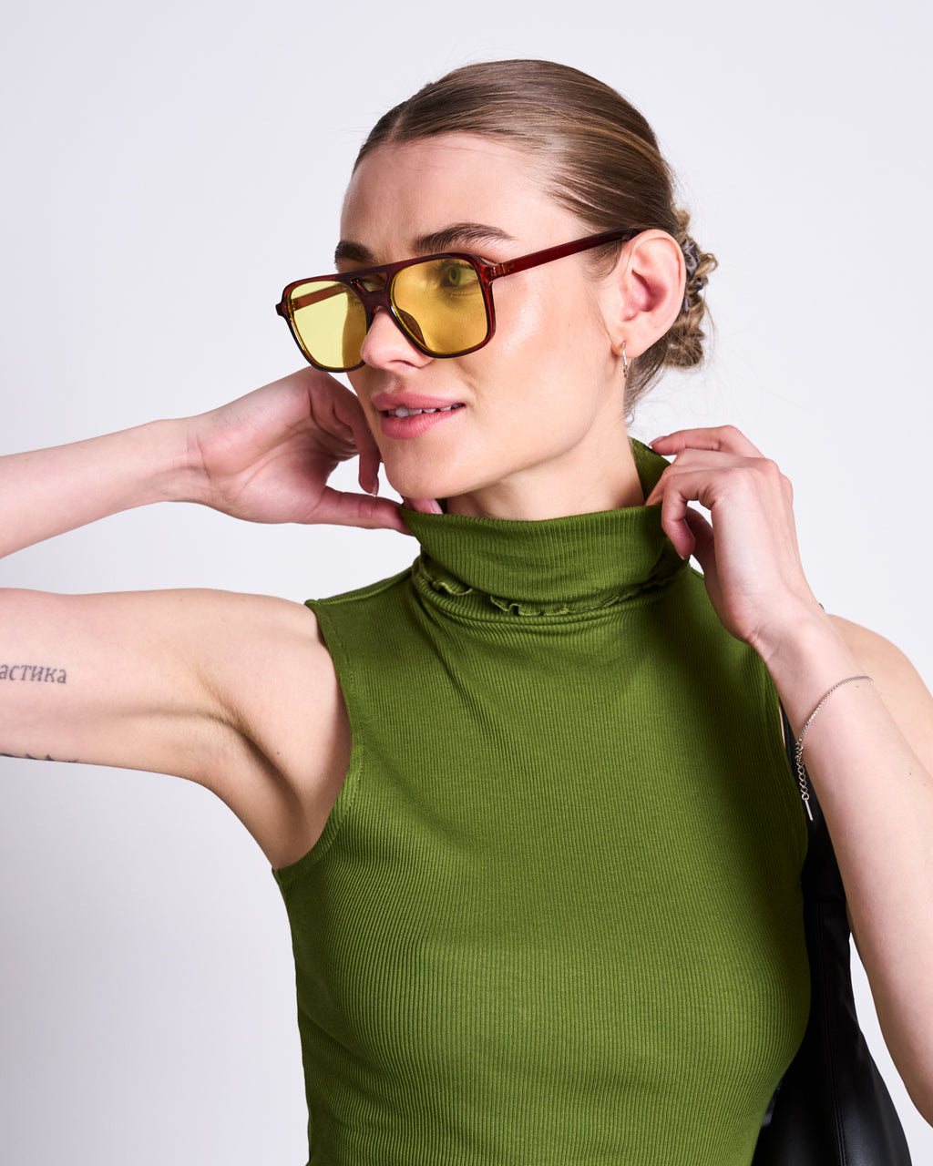 HIGH NECK RIB TOP HAV WOODY OLIVE GOTS Tops jan-n-june 2