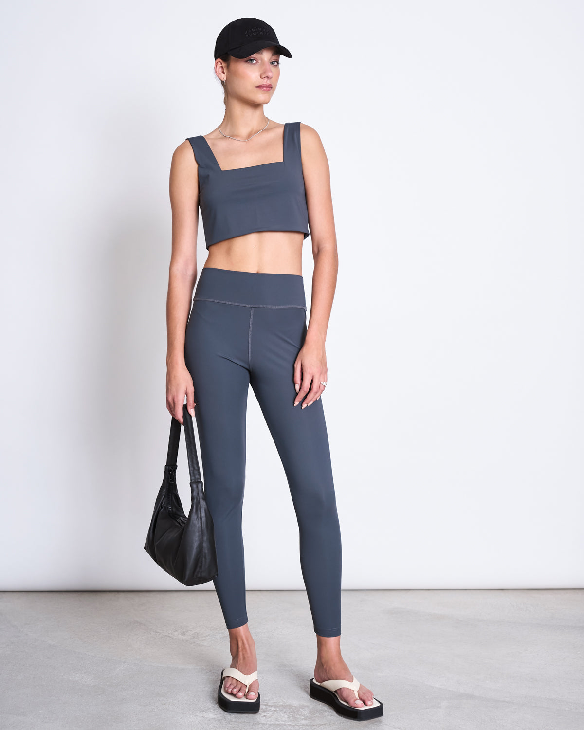 ACTIVE LEGGINGS HALLIN SOLID GREY leggings jan-n-june 2