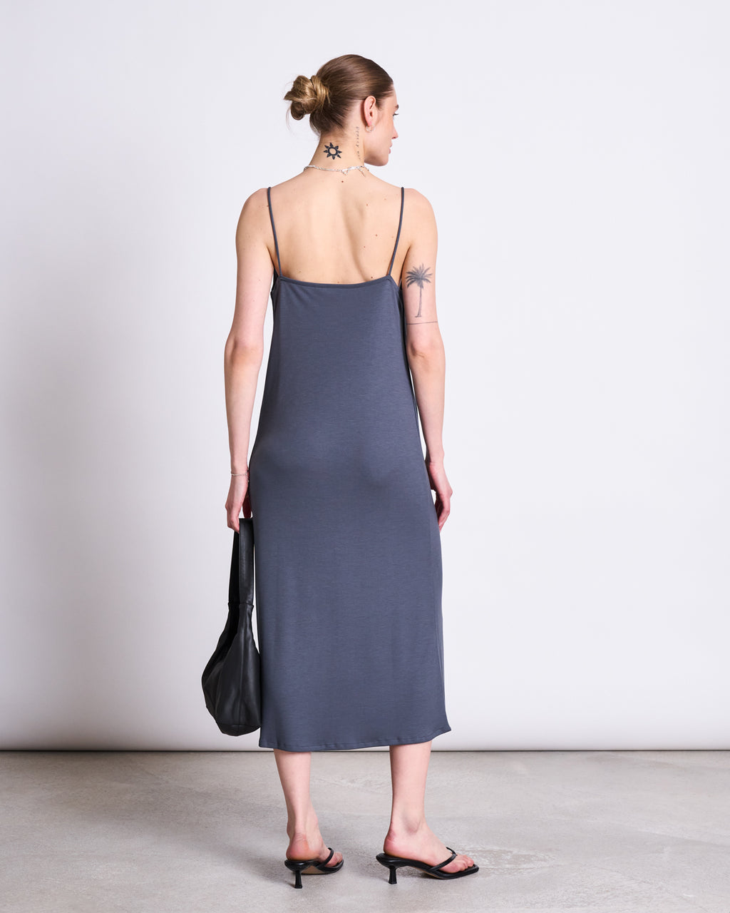 MIDI DRESS HELEN TURBULENCE Dresses jan-n-june 5