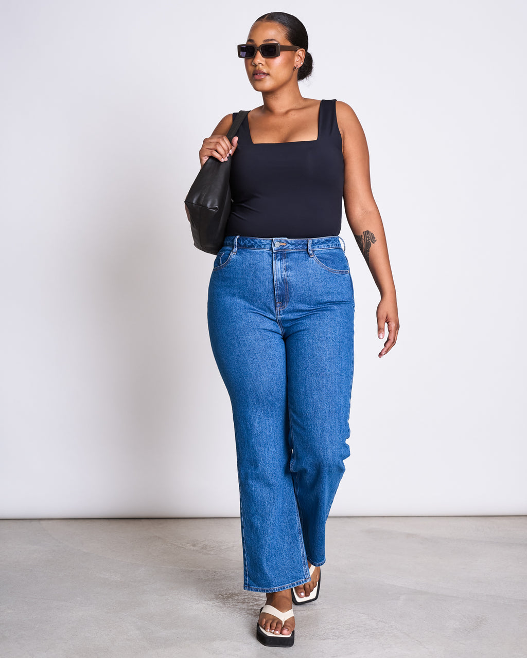 TOP MERIDA BLACK tops jan-n-june 5