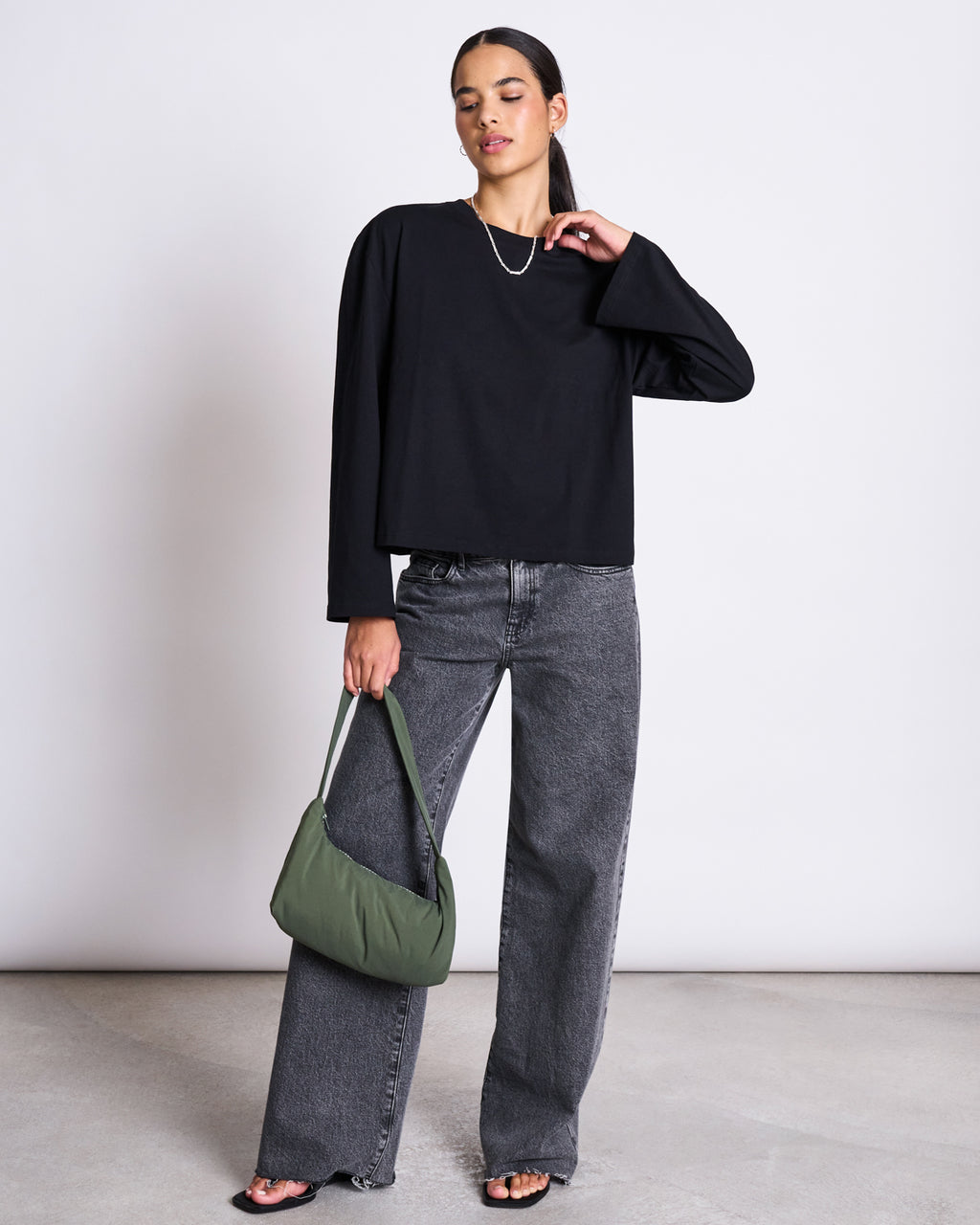 BOXY LONGSLEEVE ANKIRA BLACK Longsleeve jan-n-june 2