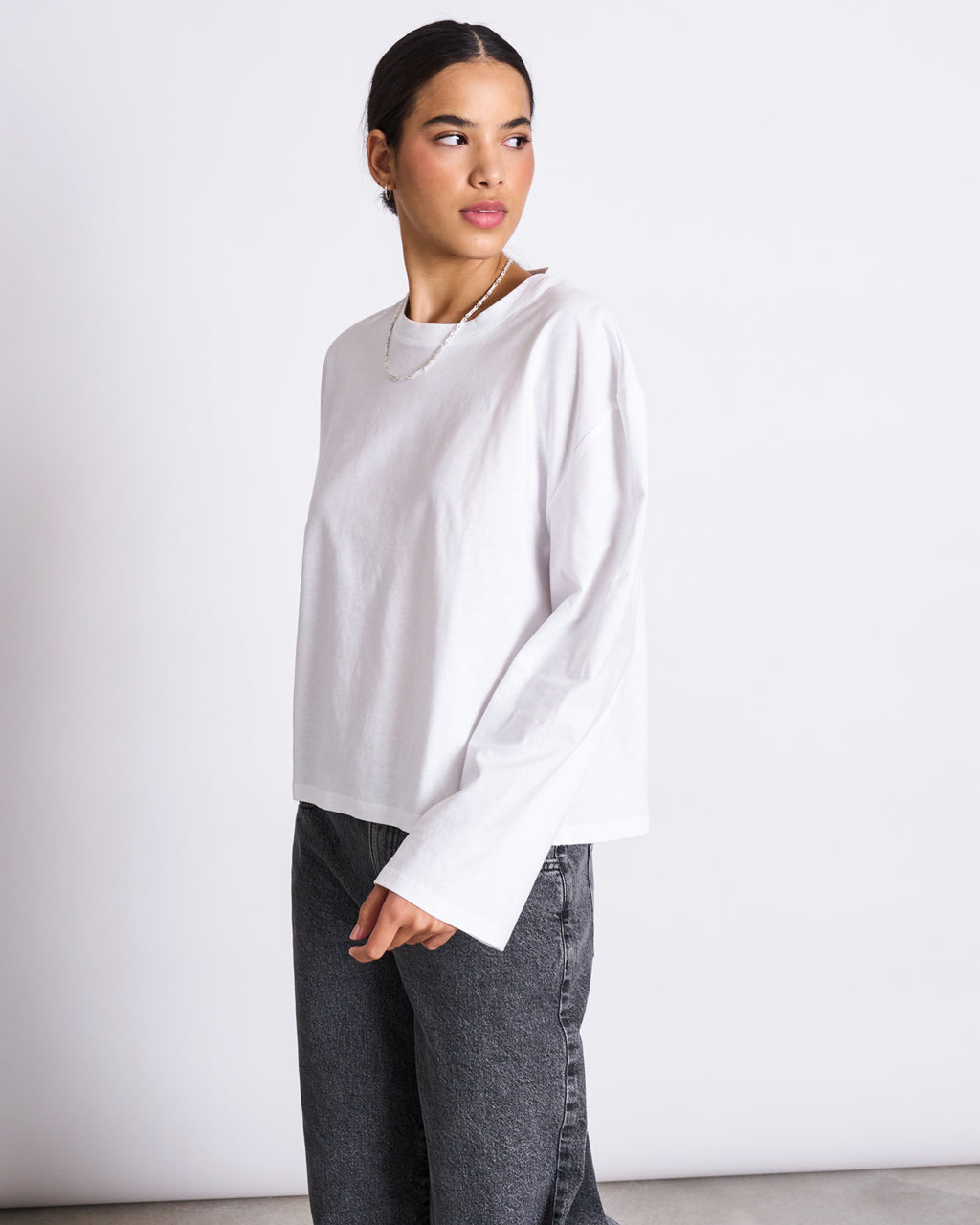 BOXY LONGSLEEVE ANKIRA WHITE Longsleeve jan-n-june 2