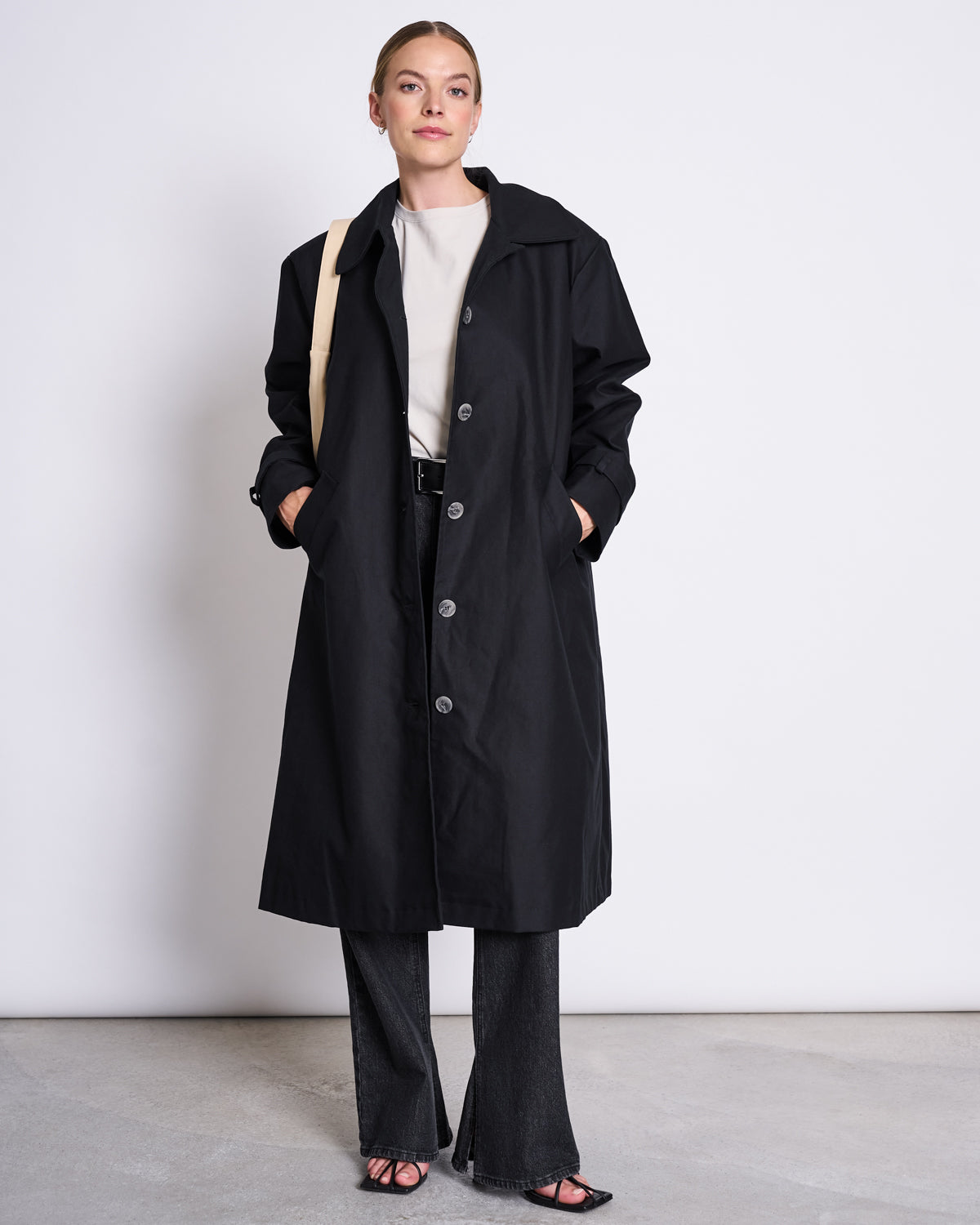 COAT TAGUS BLACK Coat jan-n-june 1