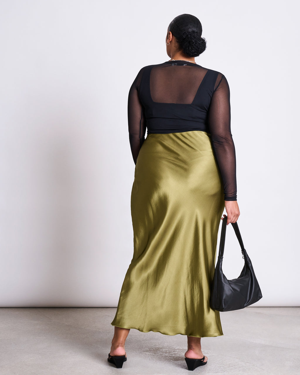 MAXI SATIN SKIRT SERIN WOODY OLIVE Skirts jan-n-june 4