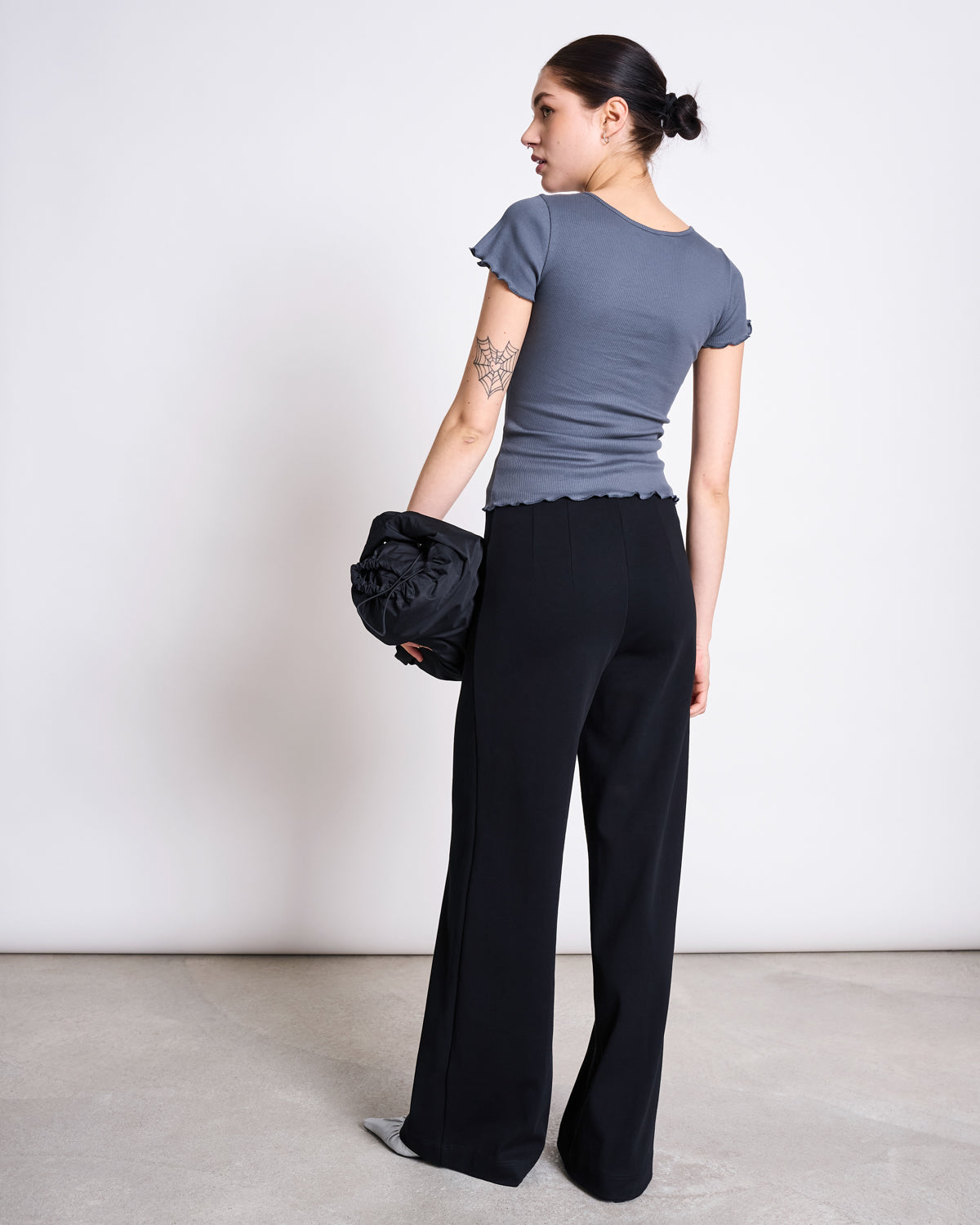WIDE PANTS LAREDO BLACK GOTS Pants jan-n-june 2