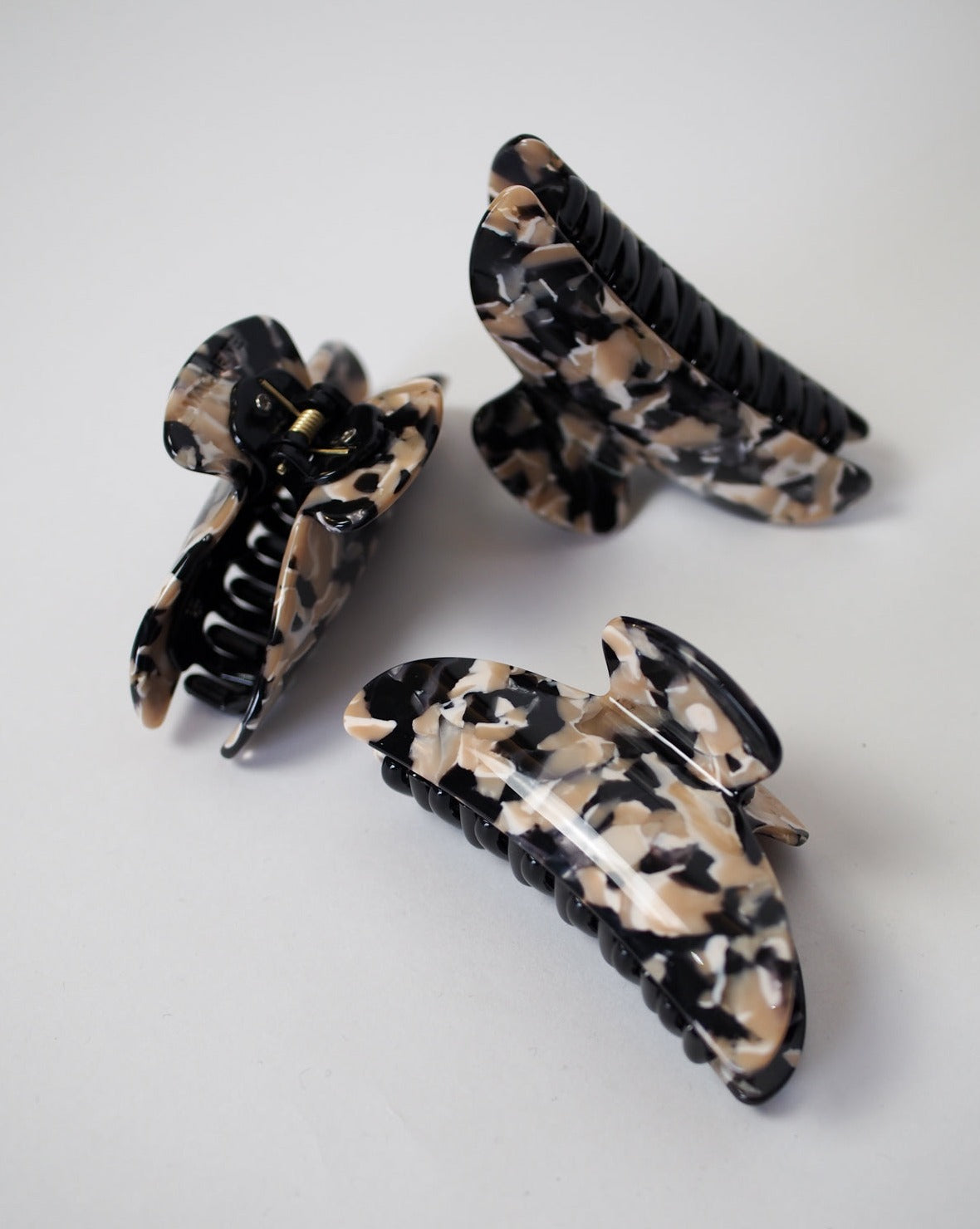 MIDI HEIRLOOM CLAW ABALONE Clip jan-n-june 1