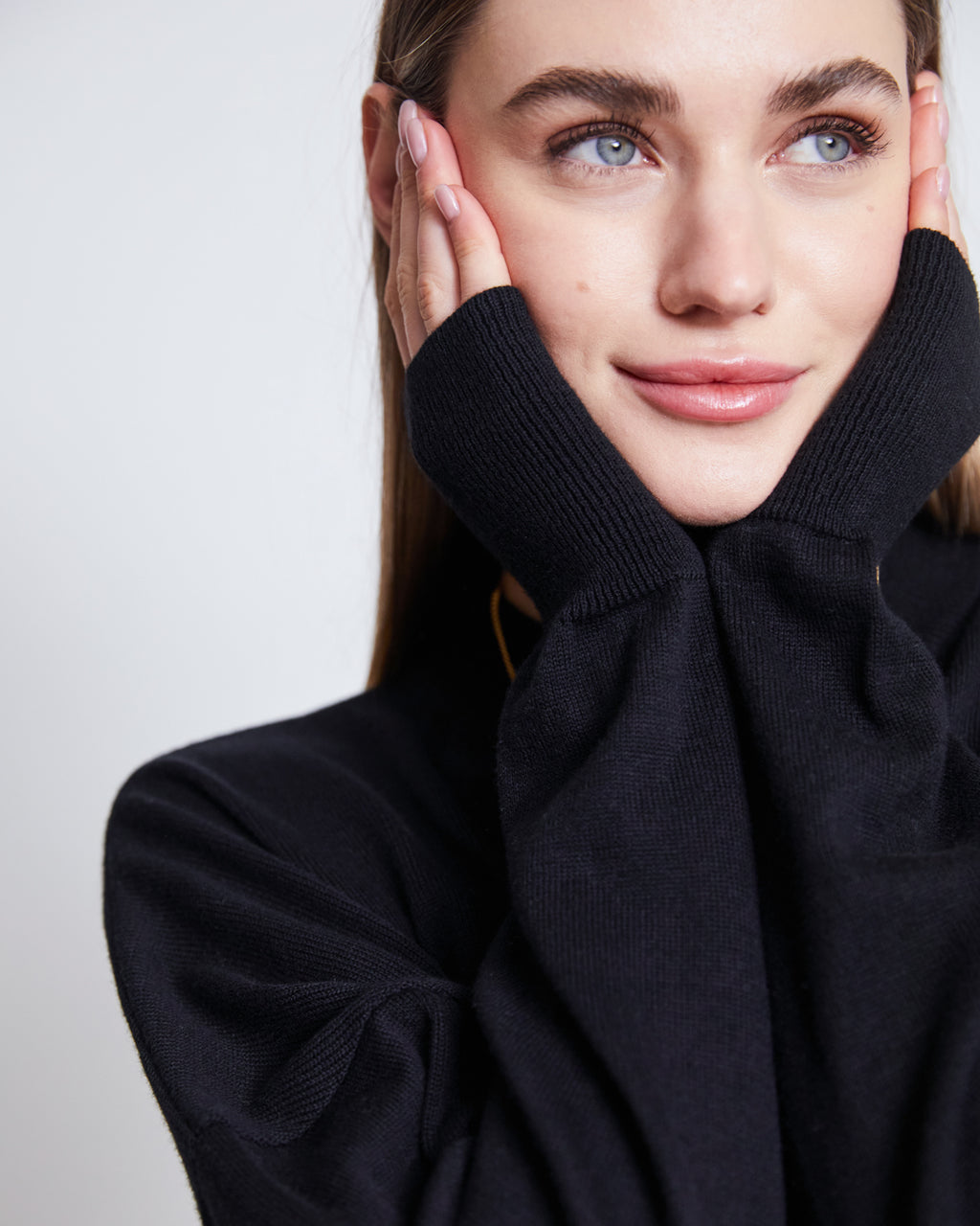 JUMPER YIN BLACK GOTS Jumper jan-n-june 10