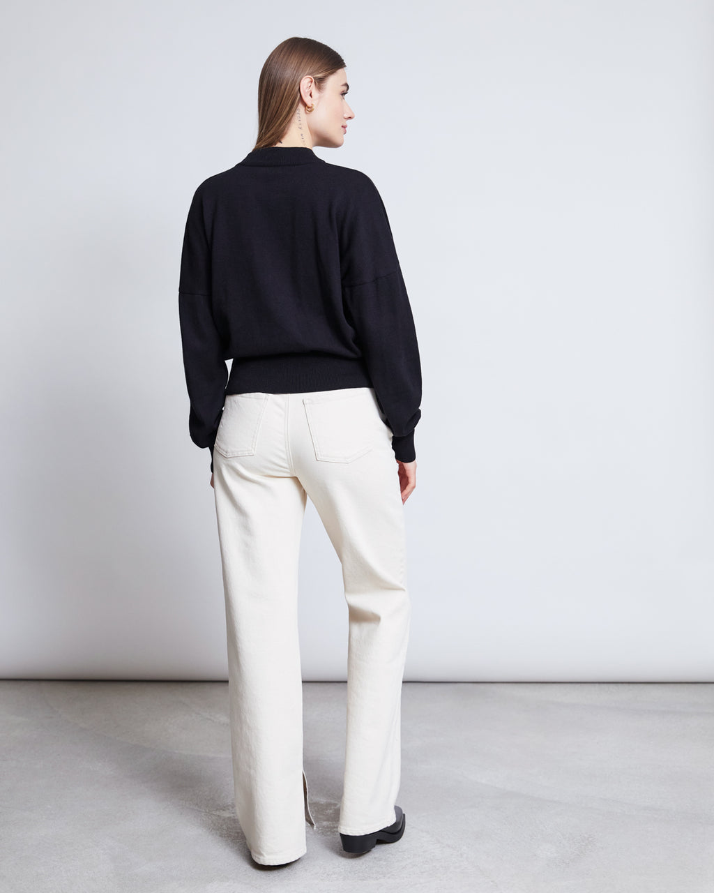 JUMPER YIN BLACK GOTS Jumper jan-n-june 3