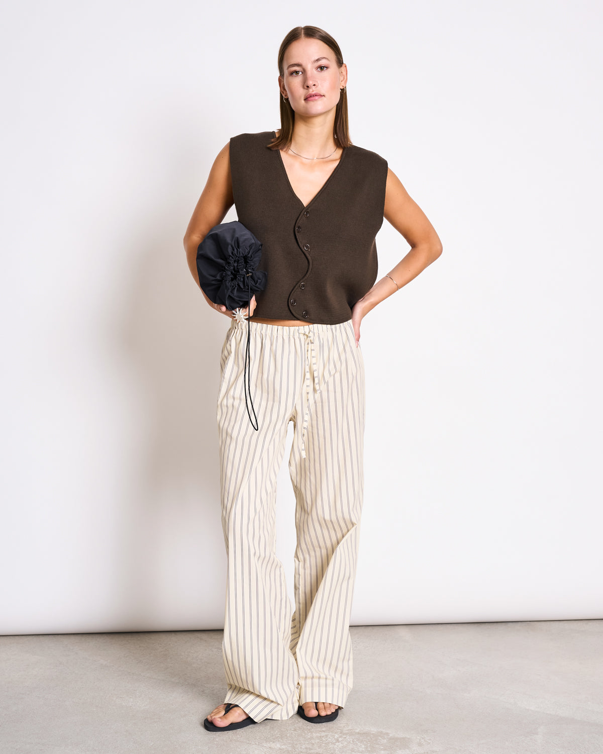 WAVY KNIT VEST CORYL MUD GOTS Cardigan jan-n-june 4