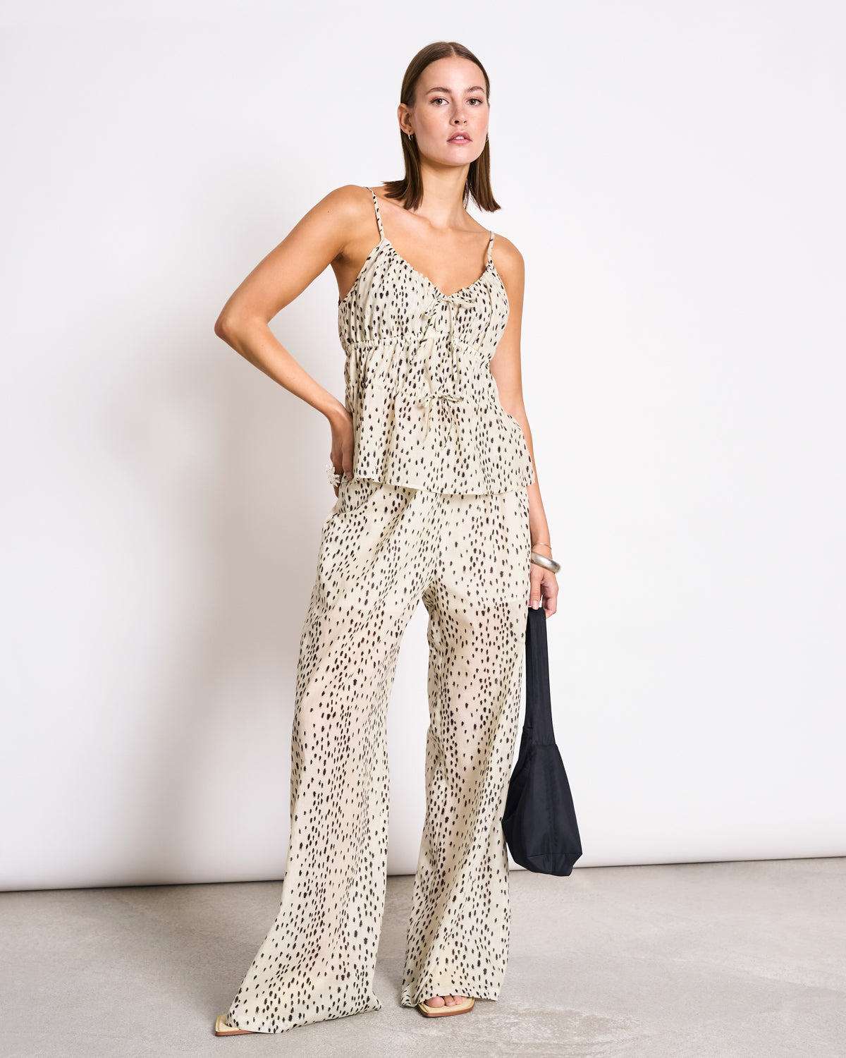 SPAGHETTI TIE TOP EBUR DALMATIAN DOTS T-shirt jan-n-june 5