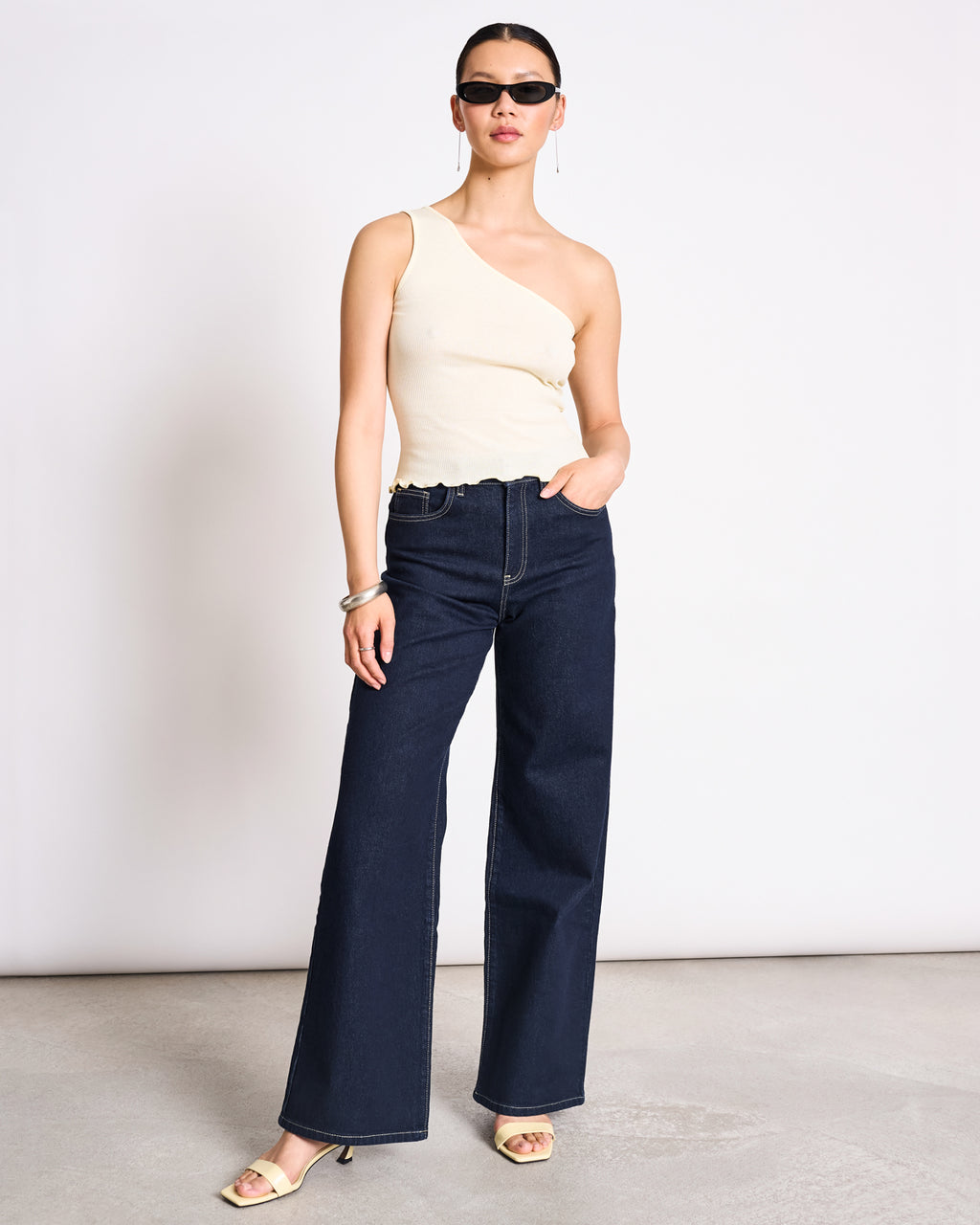 ONE SHOULDER TOP TIGRIS BUTTERMILK GOTS T-shirt jan-n-june 3