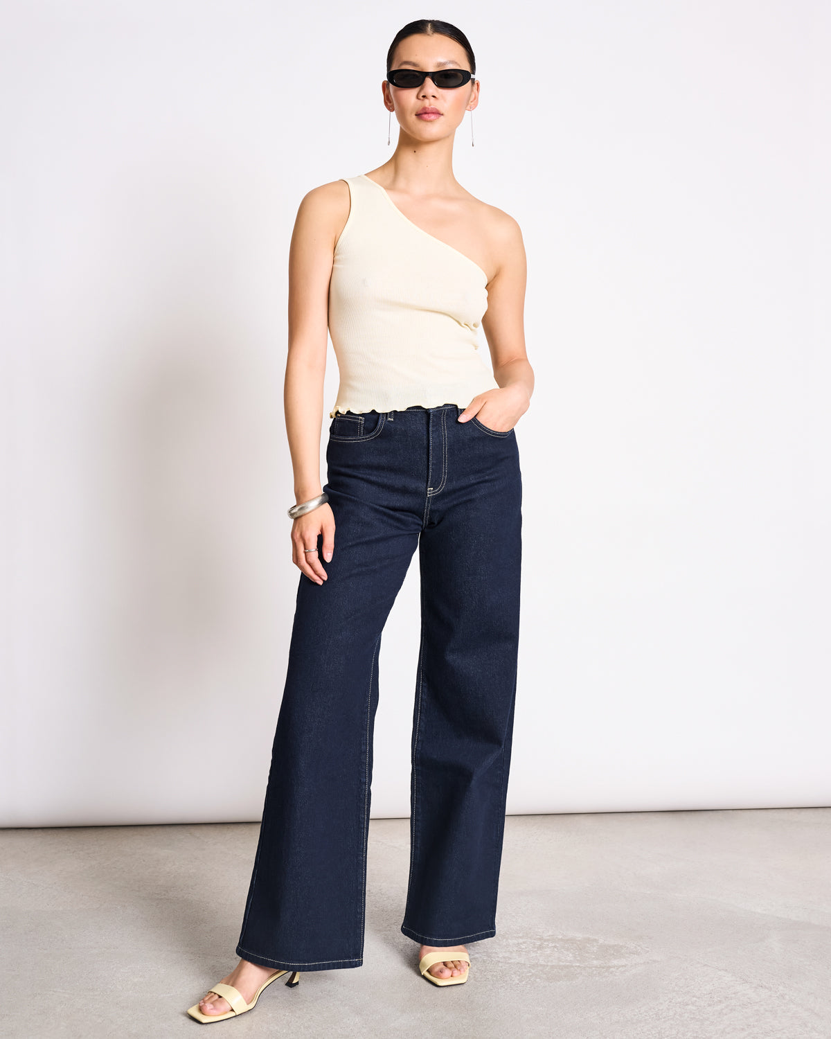 ONE SHOULDER TOP TIGRIS BUTTERMILK GOTS T-shirt jan-n-june 3