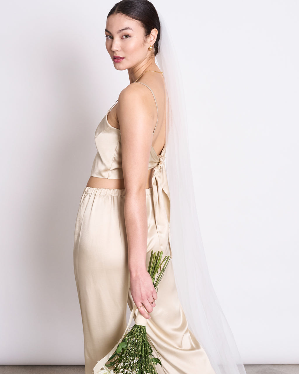 BOW TOP LEEVKE IVORY tops jan-n-june 4