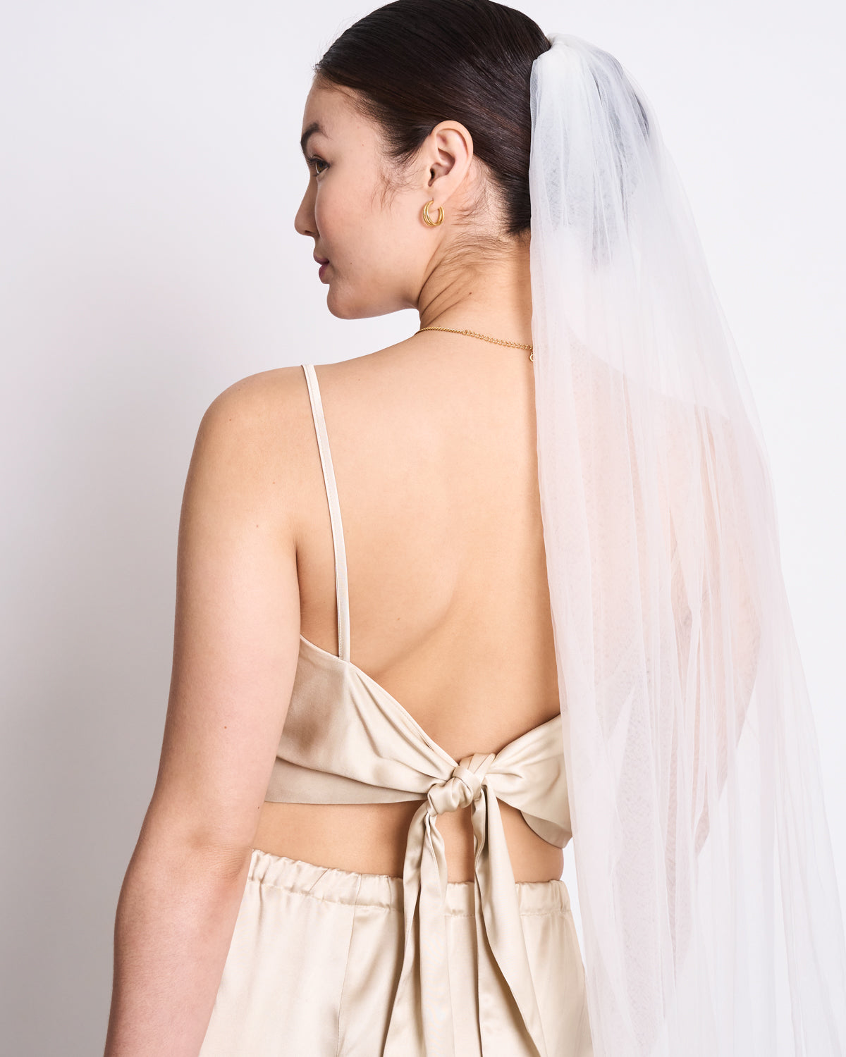 BOW TOP LEEVKE IVORY tops jan-n-june 6