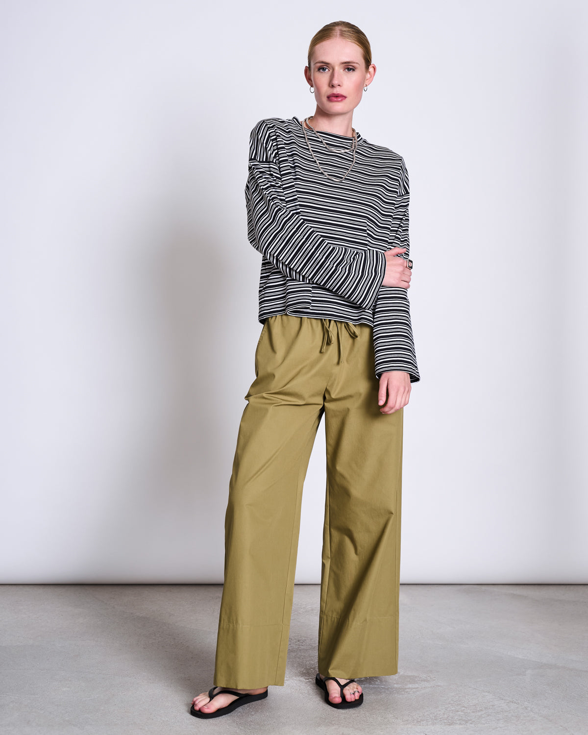 BOXY LONGSLEEVE ANKIRA B/W STRIPED T-shirt jan-n-june 1