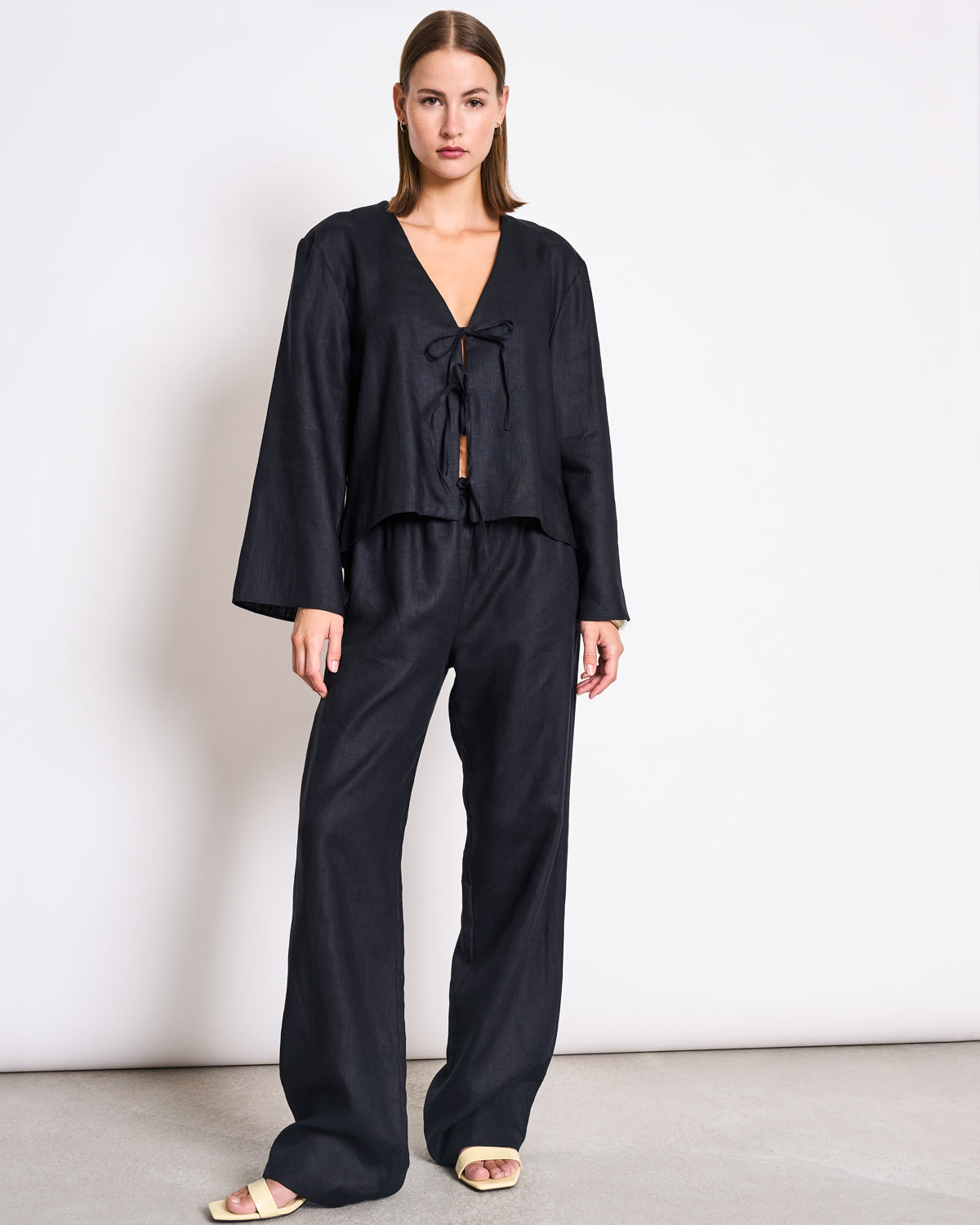 LINEN TIE BLOUSE SKAGEN BLACK Blouse jan-n-june 2