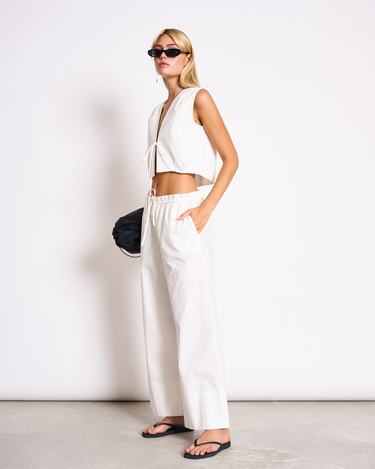 COTTON TIE TOP STROGET WHITE T-shirt jan-n-june 1