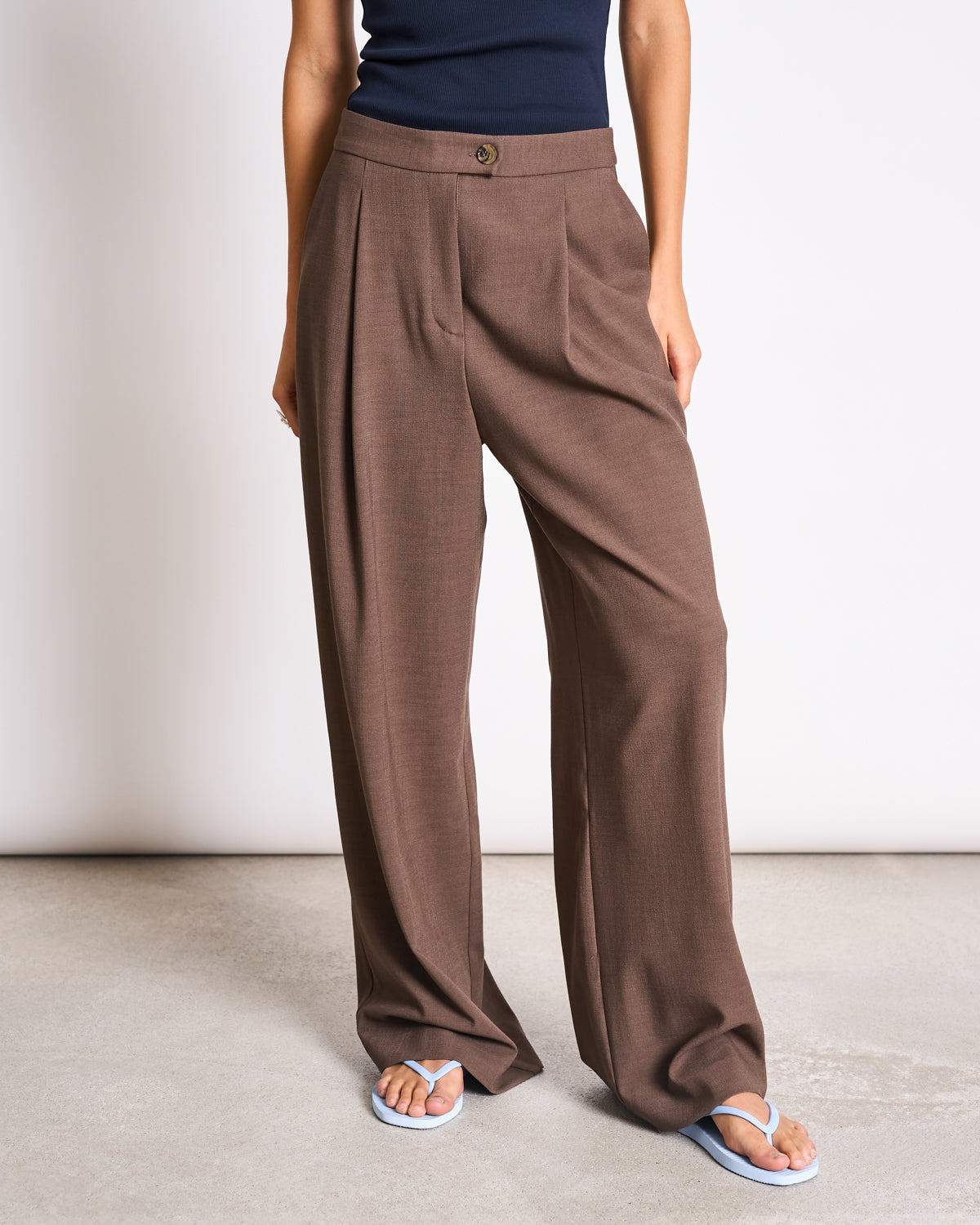 PLEATED WIDE PANTS NIVA CLAY Pants jan-n-june 7