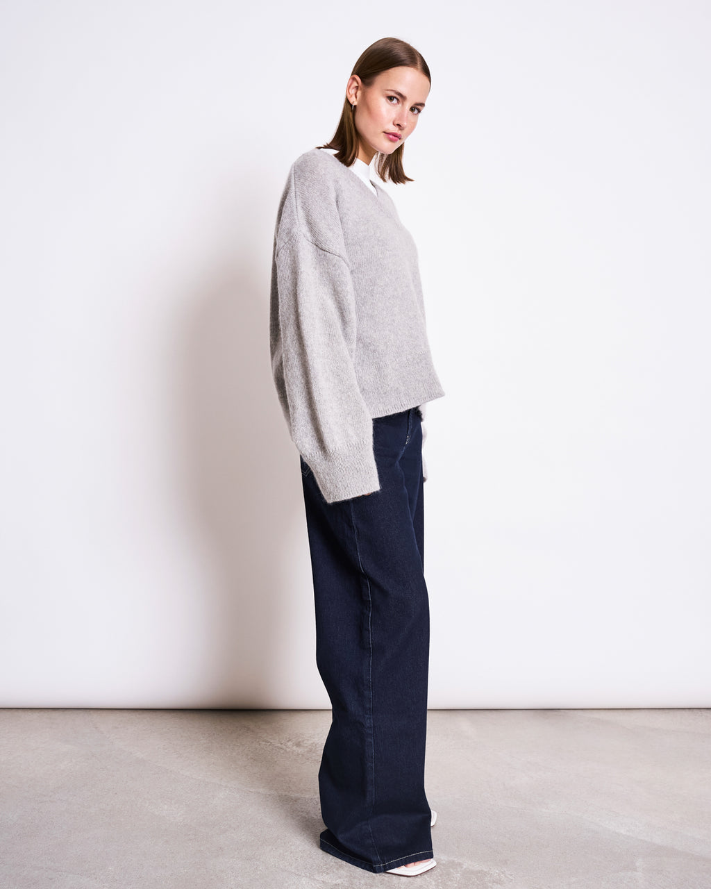 REC. MOHAIR V-NECK JUMPER YICA LIGHT GREY Jumper jan-n-june 4