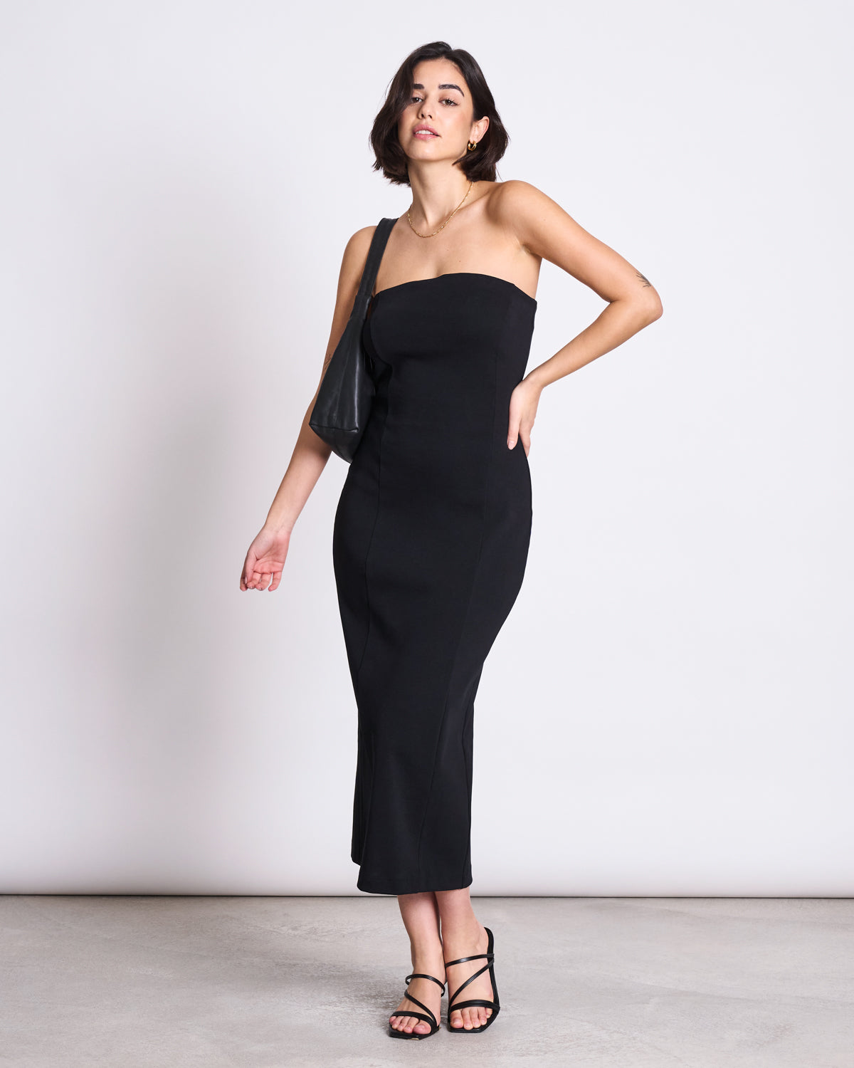 MIDI TUBE DRESS SUMU BLACK GOTS jan-n-june 3