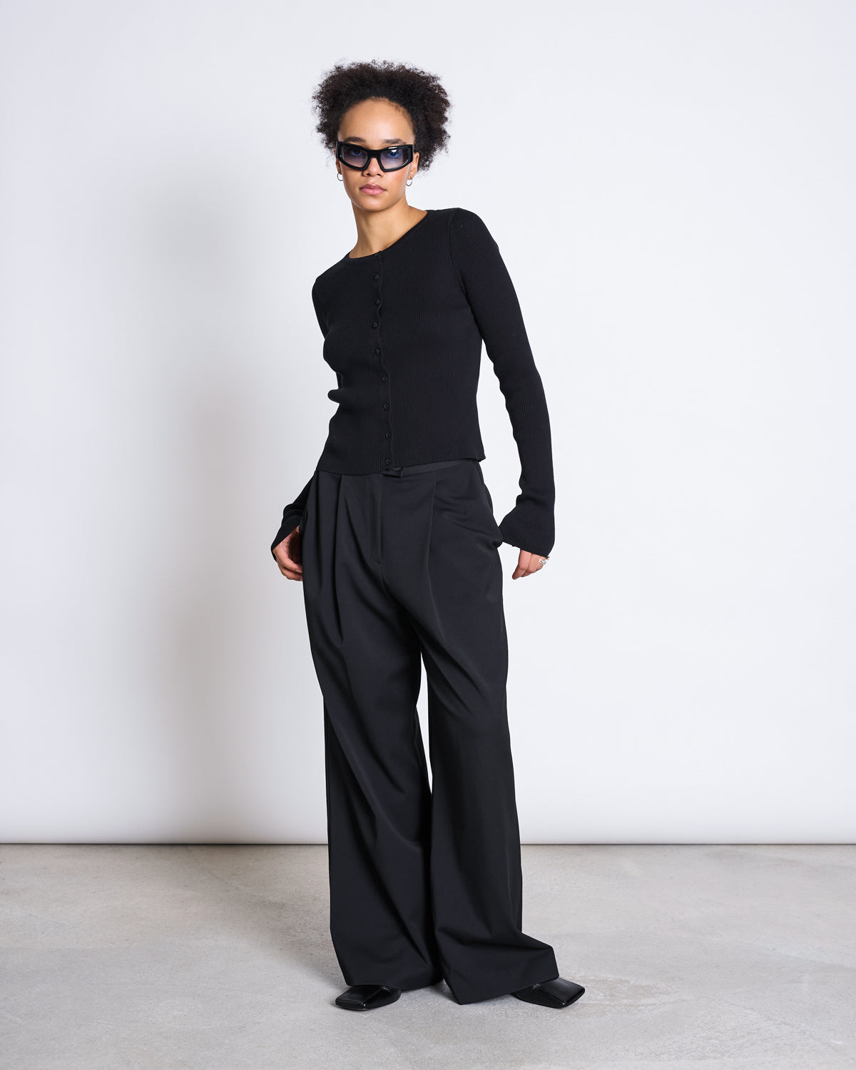 CREWNECK CARDIGAN GLIMT BLACK GOTS Cardigans jan-n-june 3