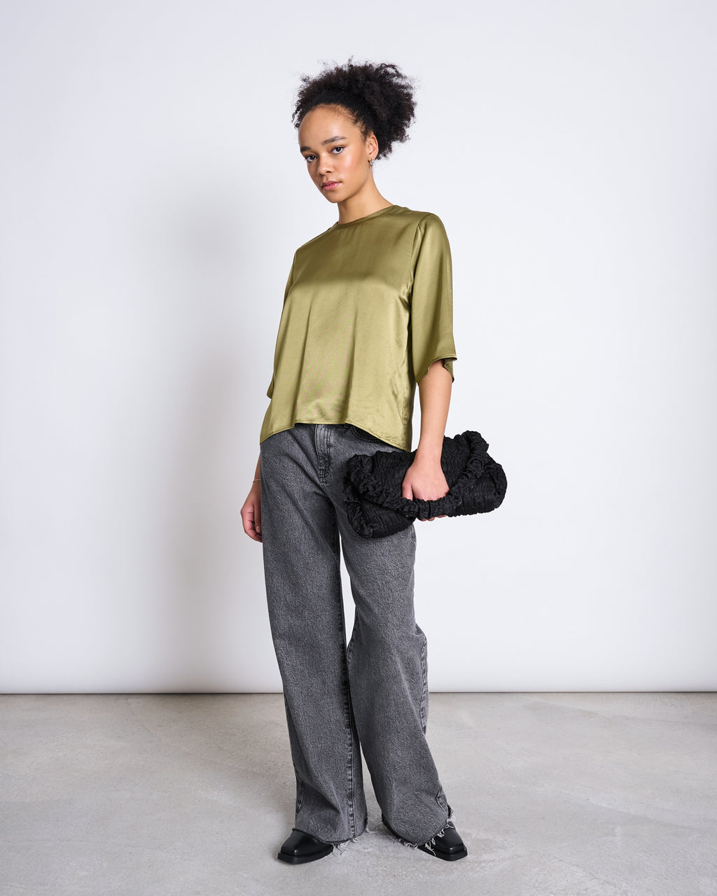 SILKY SHIRT NAMORA WOODY OLIVE T-shirt jan-n-june 4