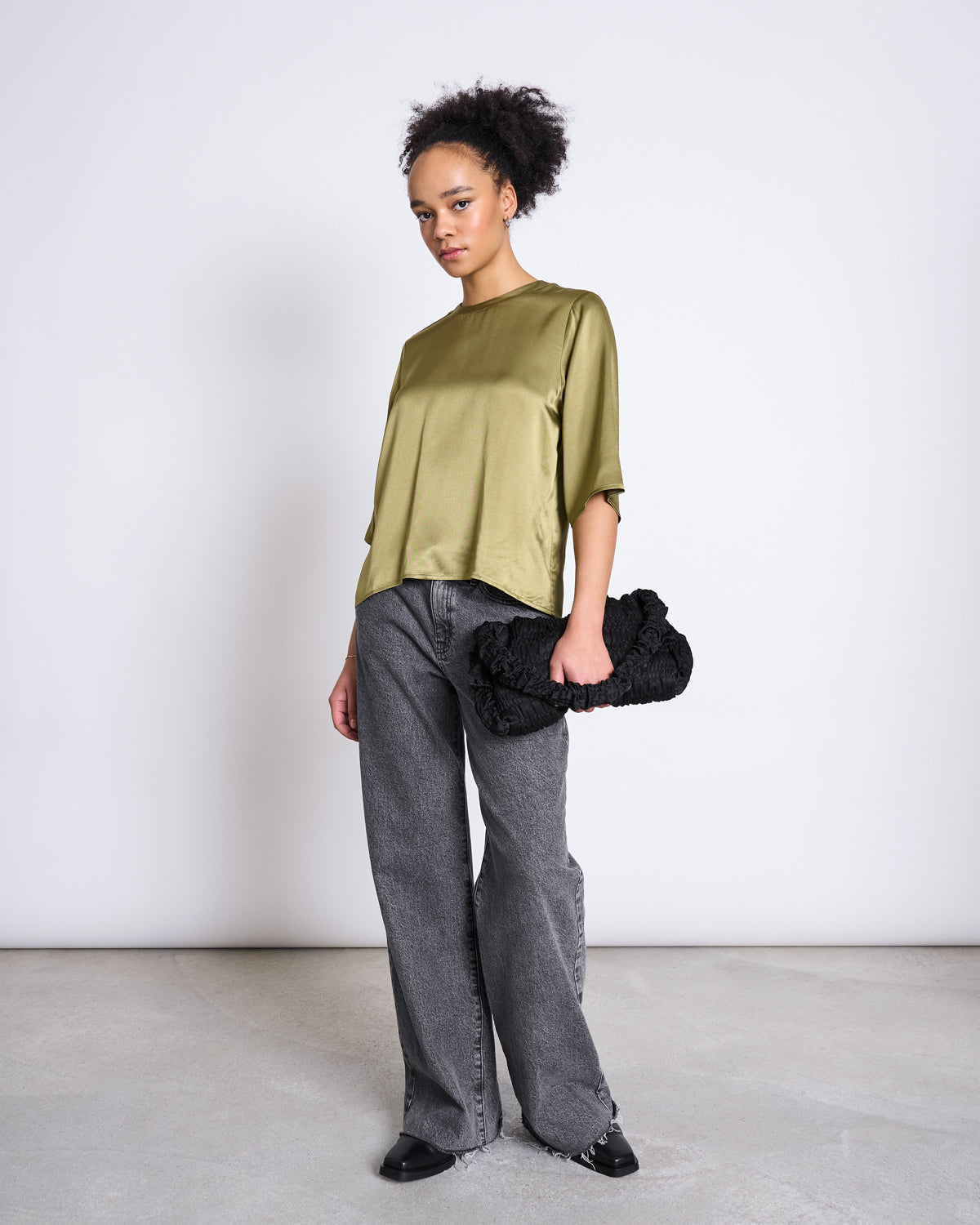 SILKY SHIRT NAMORA WOODY OLIVE T-shirt jan-n-june 4