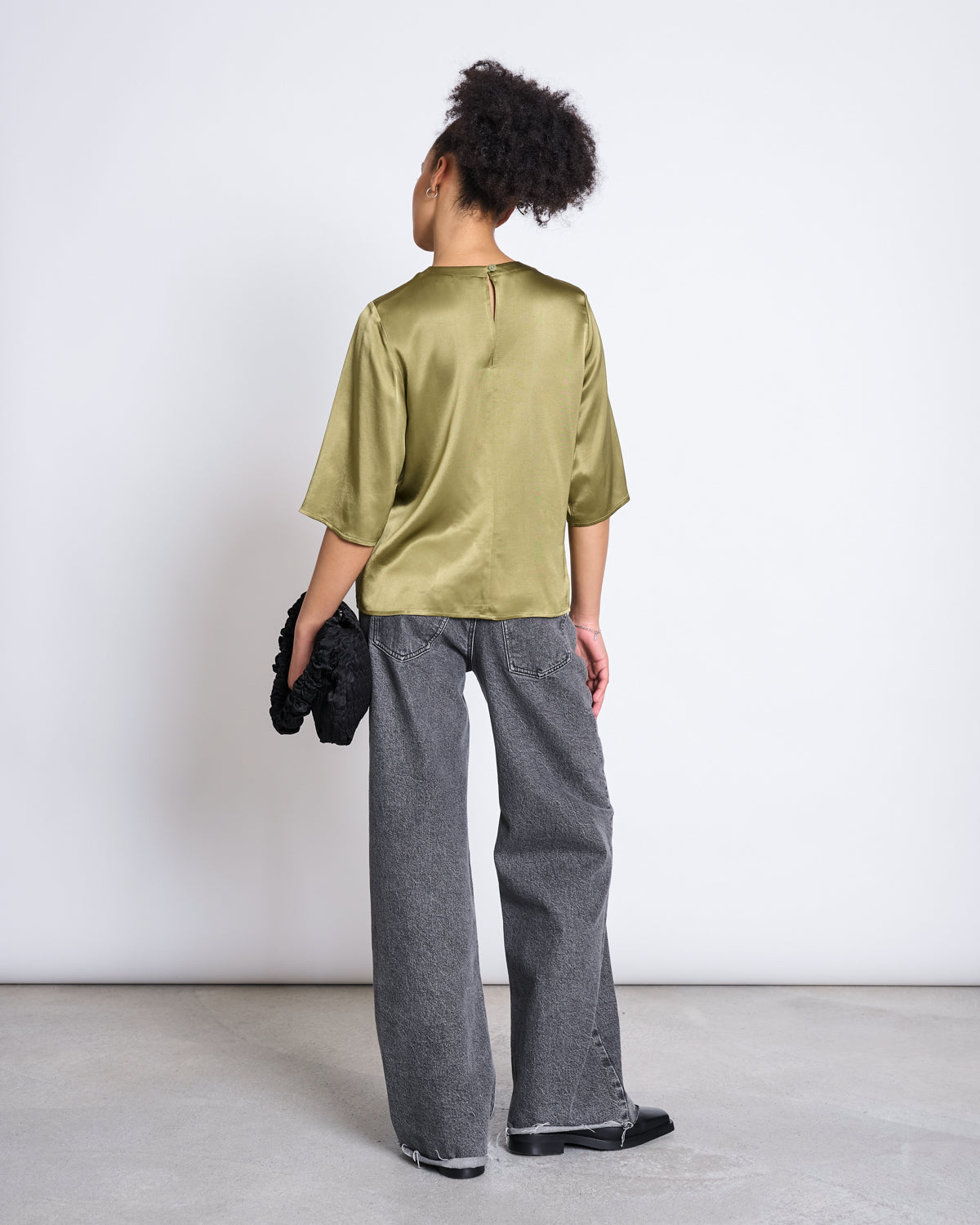 SILKY SHIRT NAMORA WOODY OLIVE T-shirt jan-n-june 3
