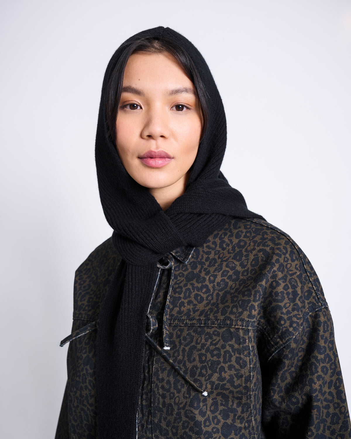 LAMBSWOOL HOODED SCARF NIRA BLACK GOTS Accessories jan-n-june 1