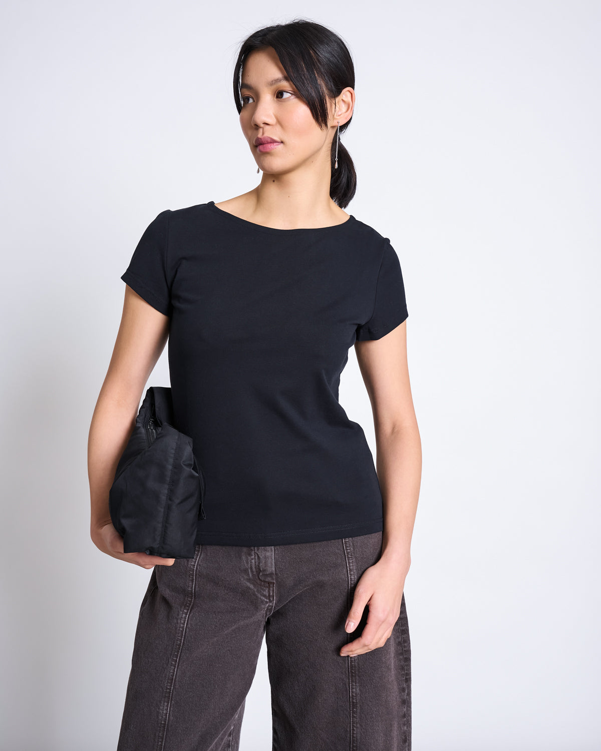 BRUSHED BOAT NECK T-SHIRT OTTO SOFT BLACK GOTS t-shirt jan-n-june 2
