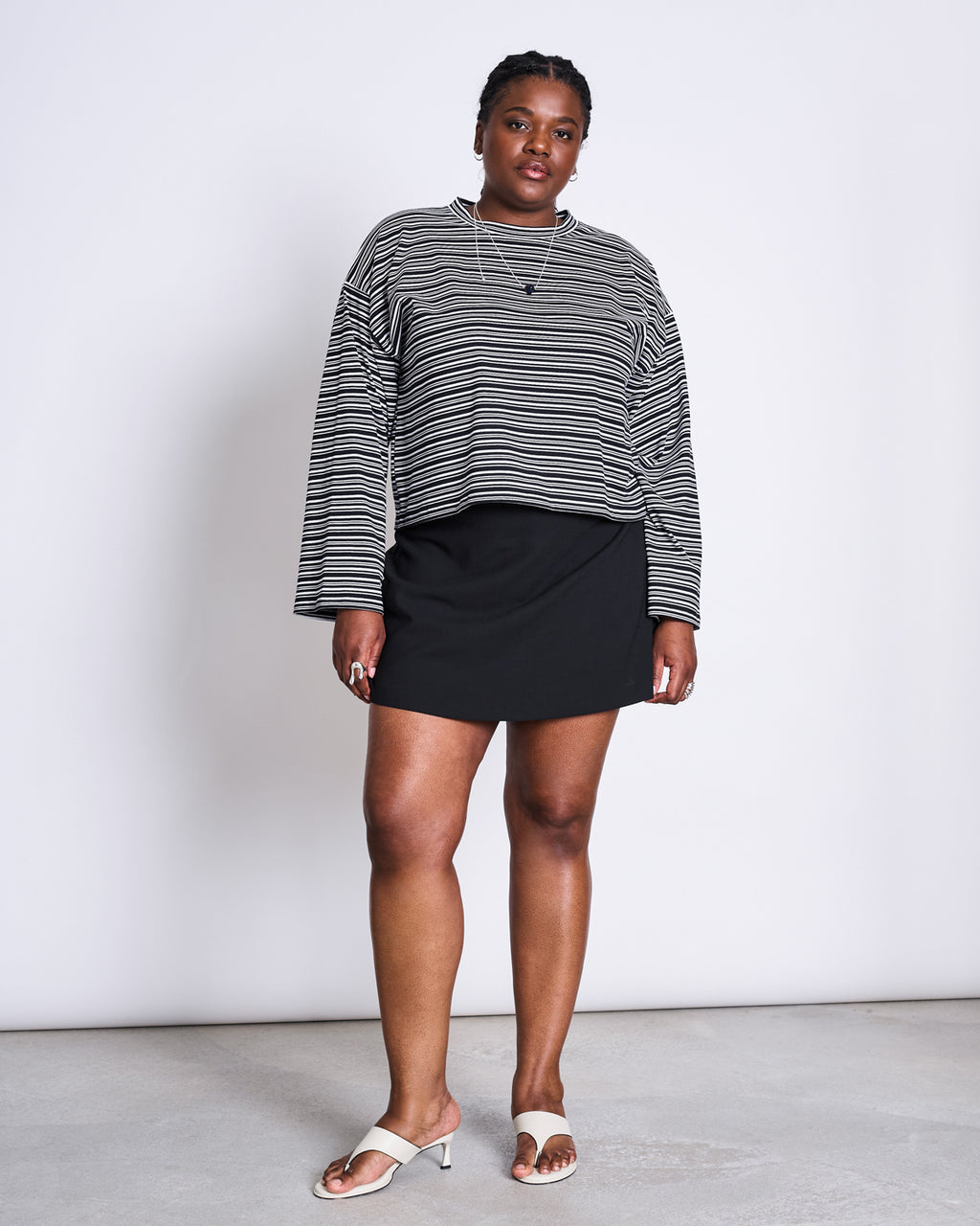 BOXY LONGSLEEVE ANKIRA B/W STRIPED T-shirt jan-n-june 5