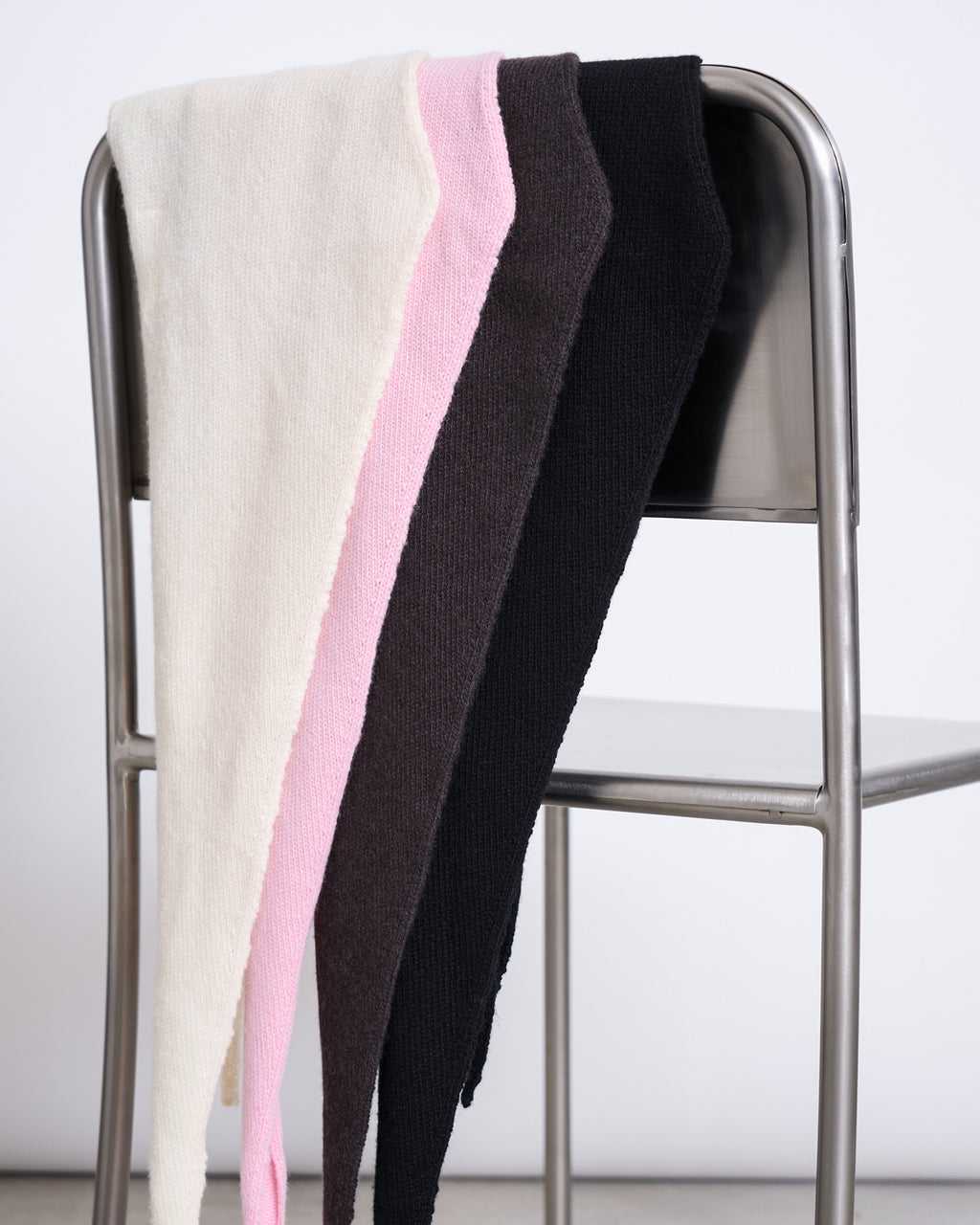 MINI WOOL SCARF AMBAR PALE PINK GOTS Accessories jan-n-june 3