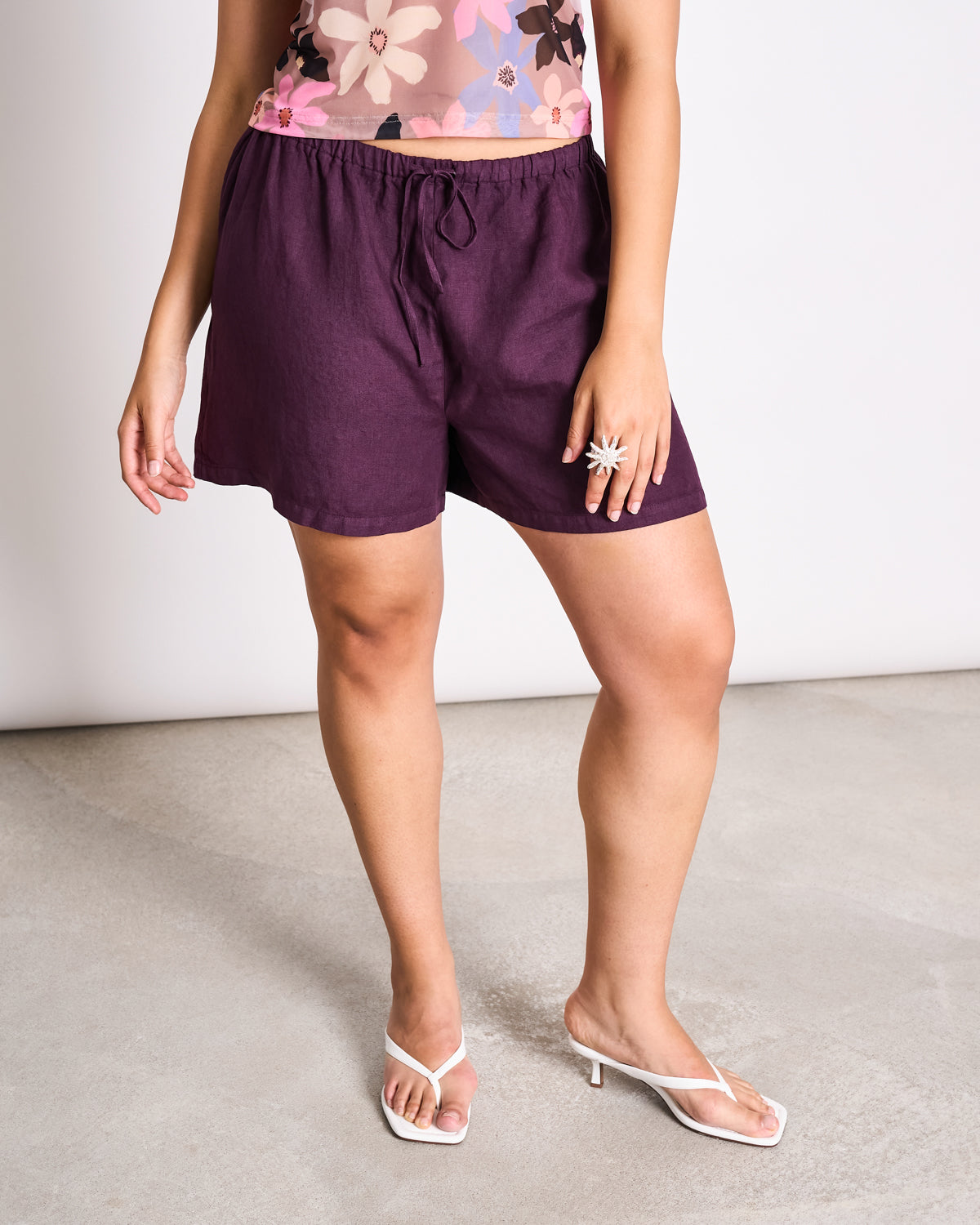 LINEN DRAWSTRING SHORTS MARUM CHERRY LACQUER Shorts jan-n-june 8