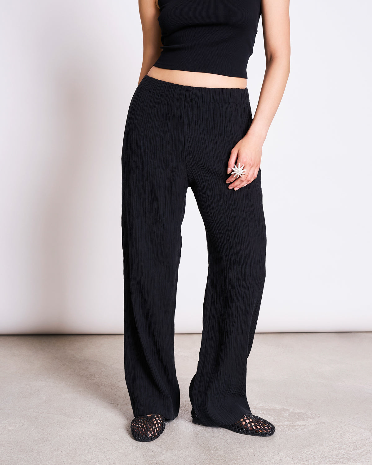 CRINKLE PANTS HAVA BLACK jan-n-june 1