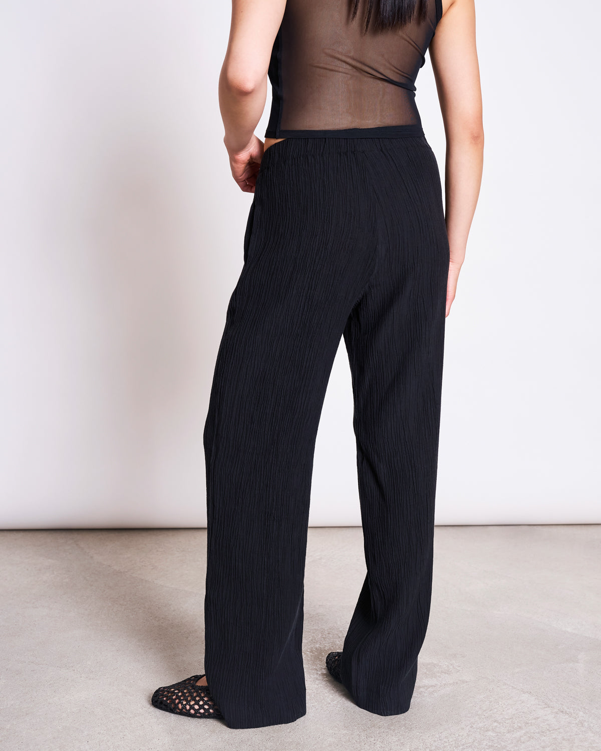 CRINKLE PANTS HAVA BLACK jan-n-june 3