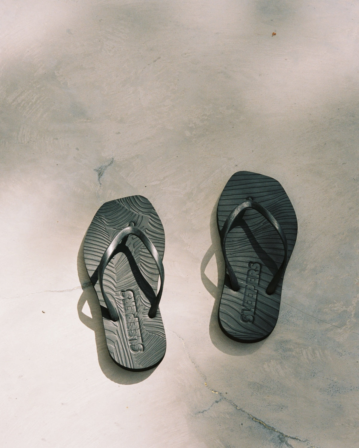 SLEEPERS TAPERED FLIP FLOPS BLACK Flip Flops jan-n-june 1
