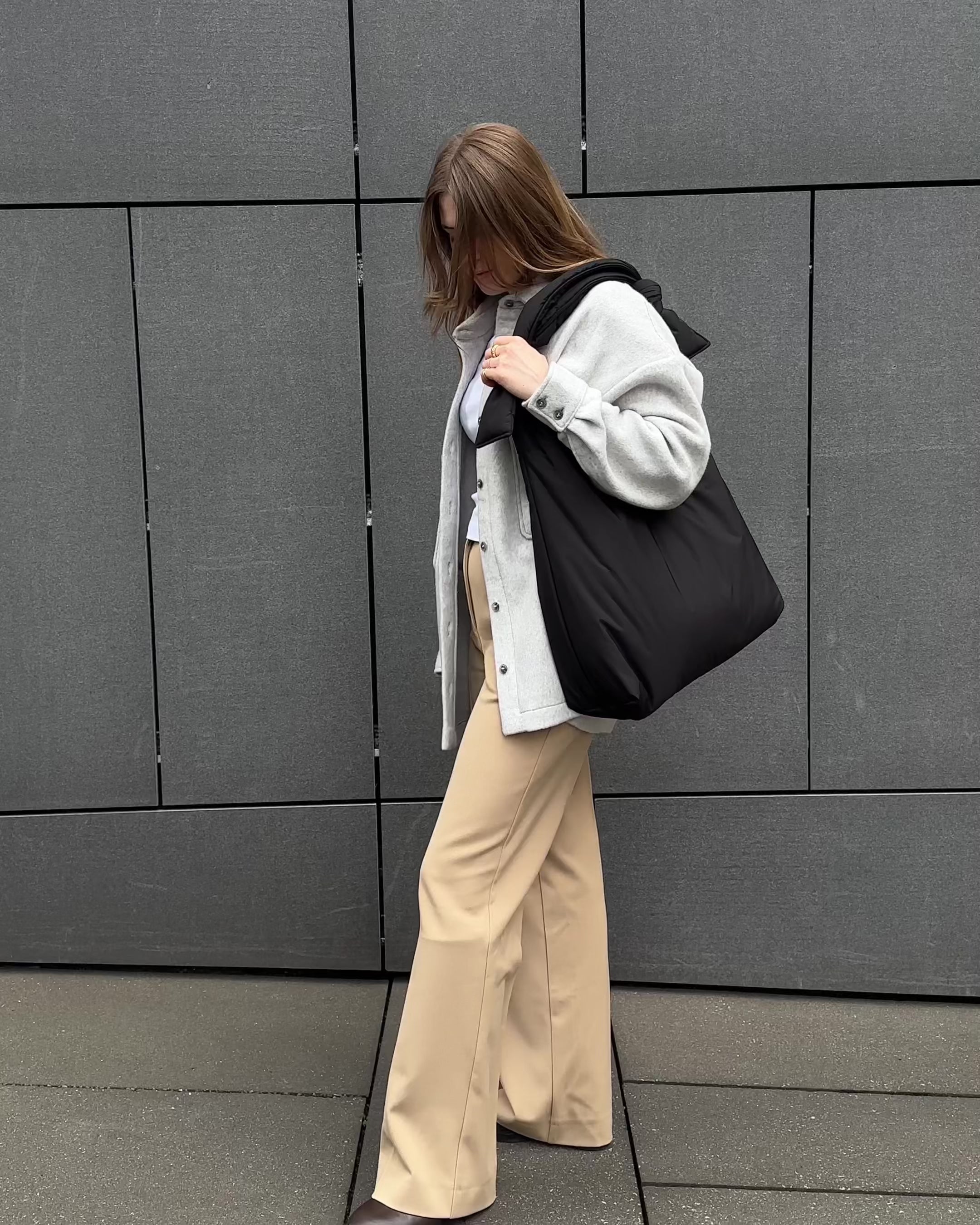 BAG BIWA PUFFY REGULAR BLACK jan-n-june 7