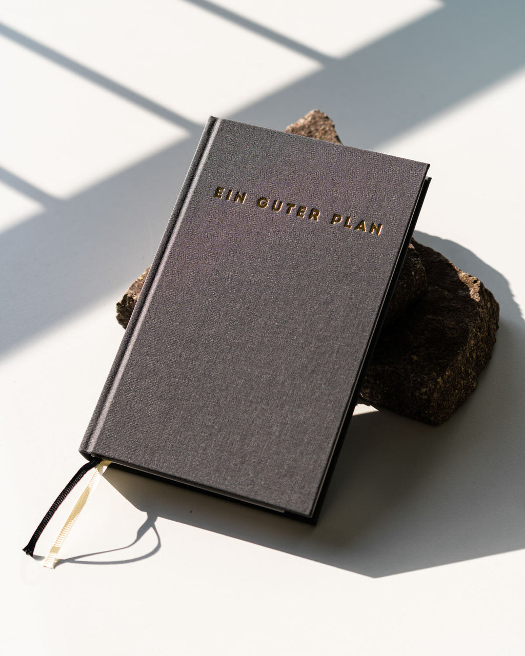 KALENDER EIN GUTER PLAN ANTHRAZIT UNDATED jan-n-june 2