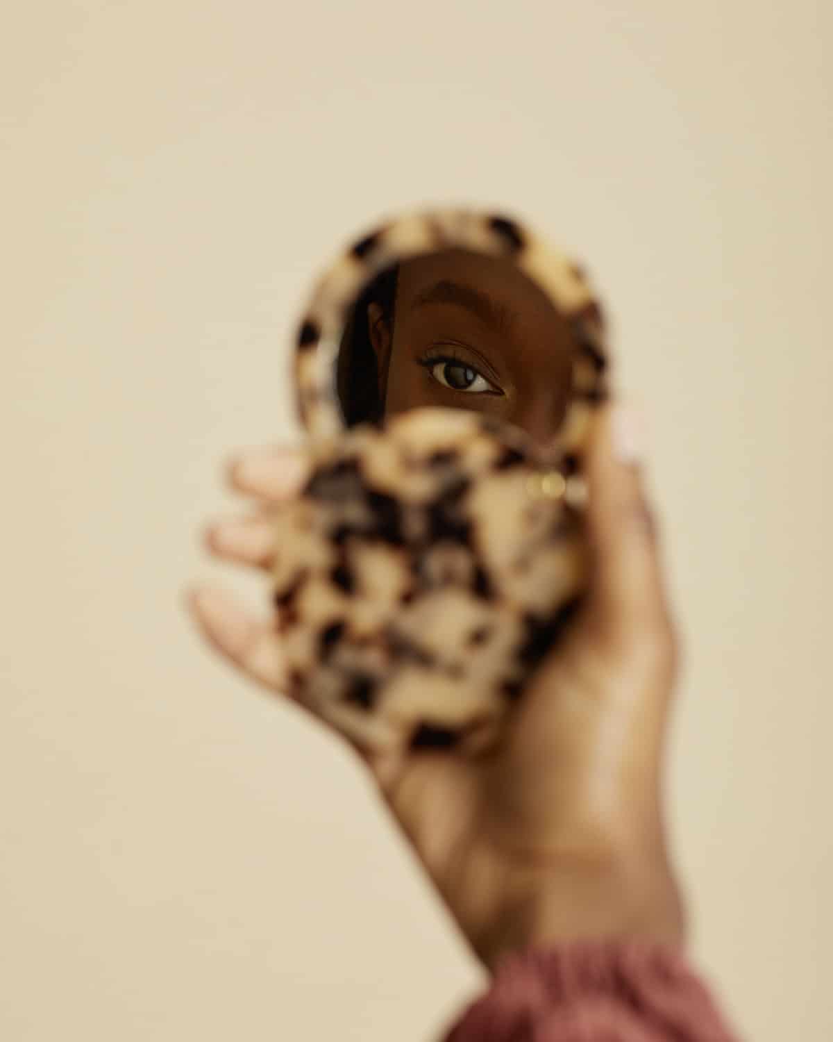 CIRCLE MIRROR BLONDE TORTOISE jan-n-june 3