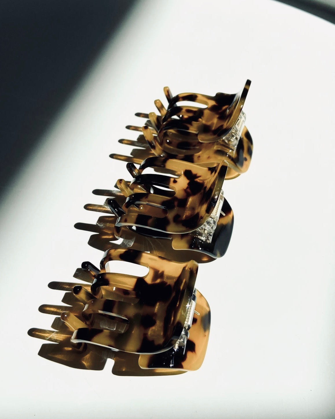 MINI CLAW CLASSIC TORTOISE Clip jan-n-june 4